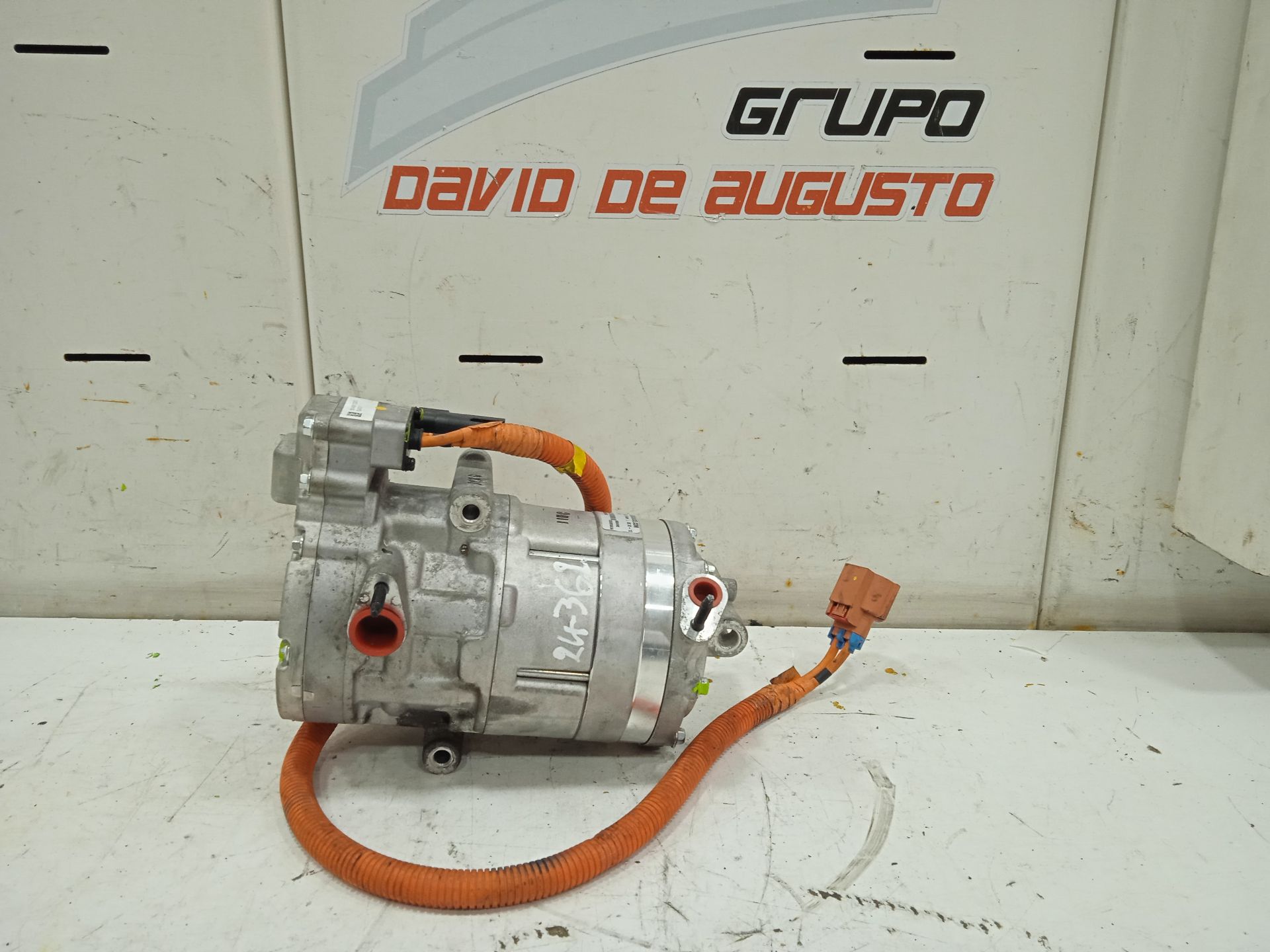 No identificado tesla model s basis