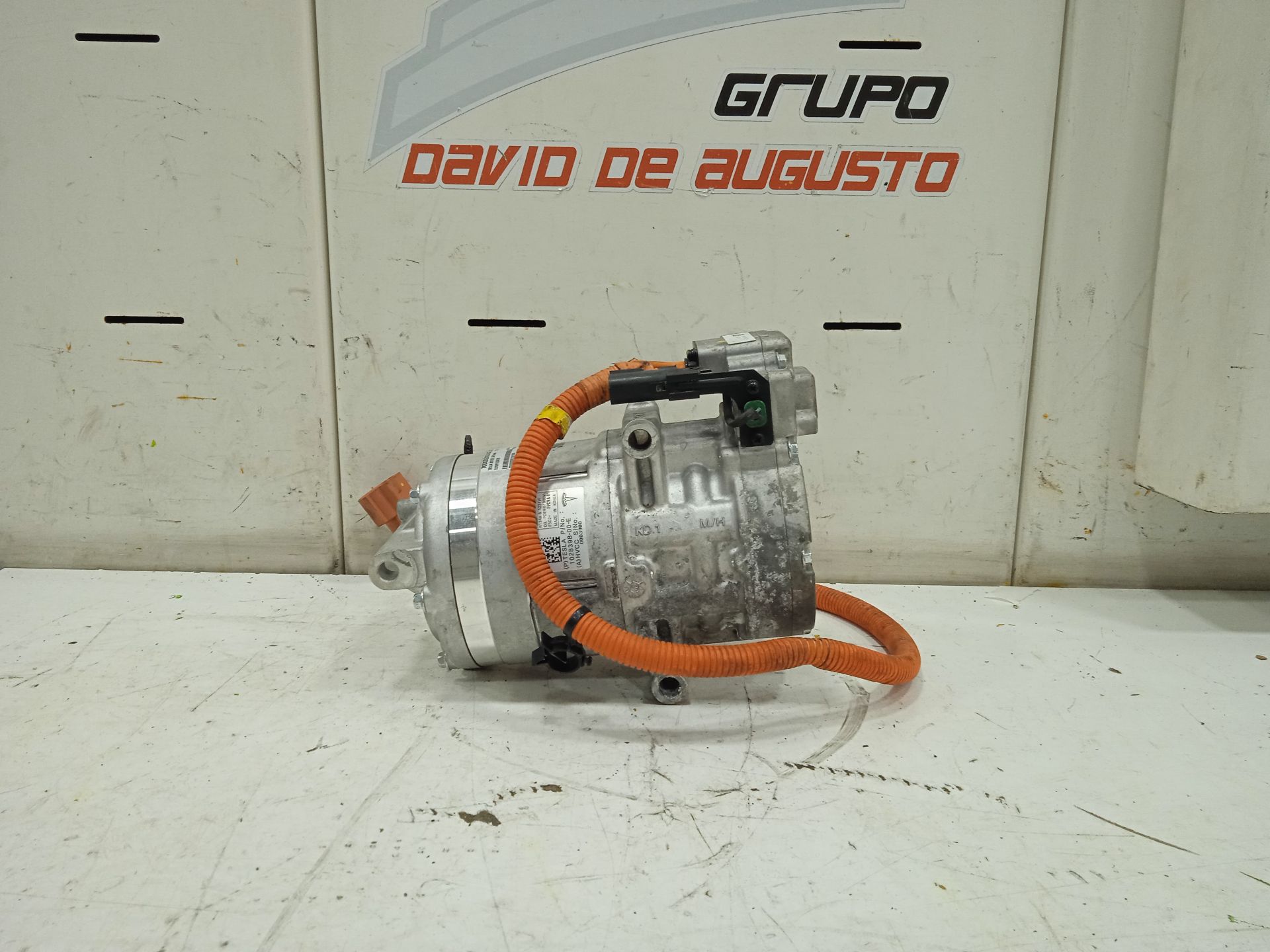 No identificado tesla model s basis
