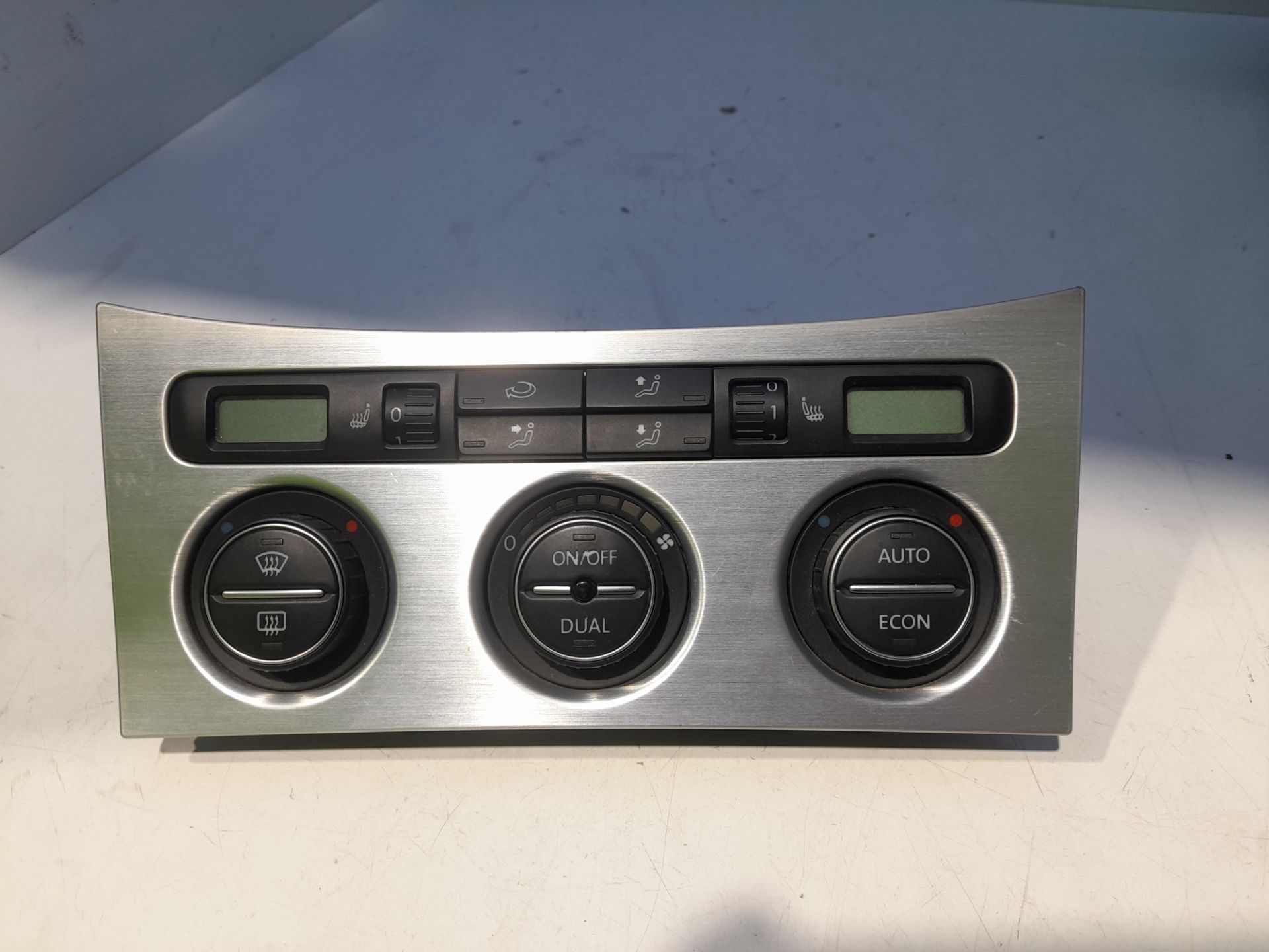 Mando climatizador volkswagen passat berlina (3c2) advance