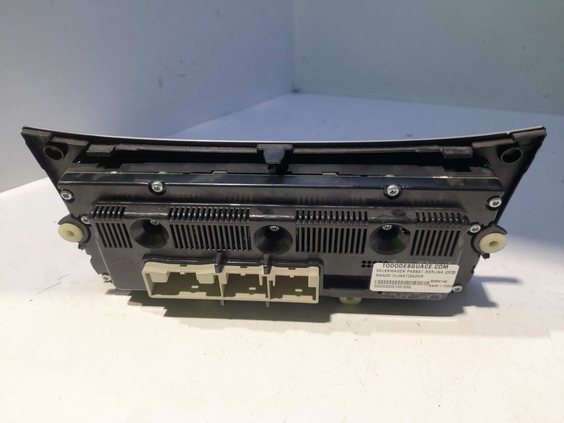 Mando climatizador volkswagen passat berlina (3c2) advance