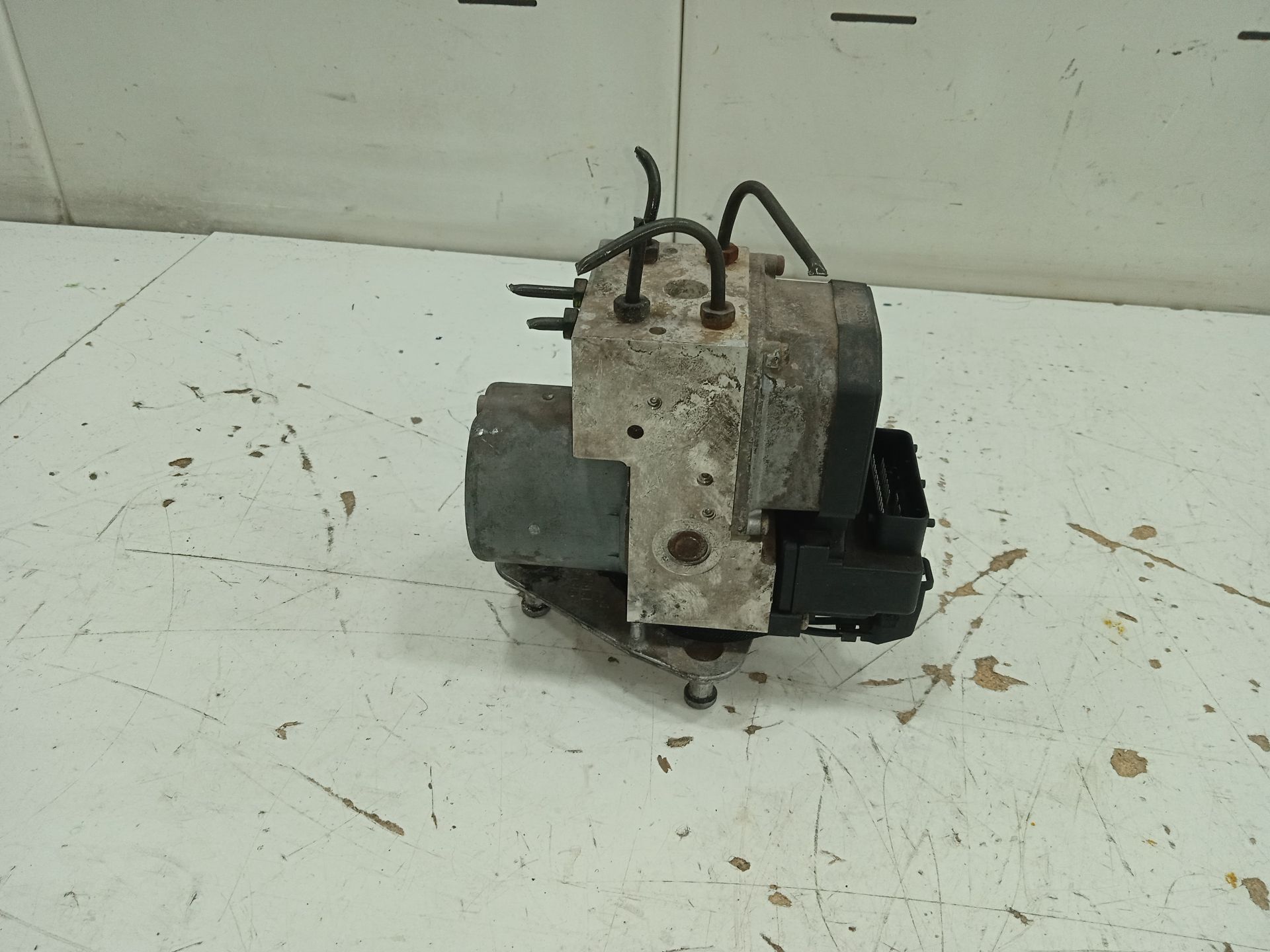 Abs lt  46  caja cerrada