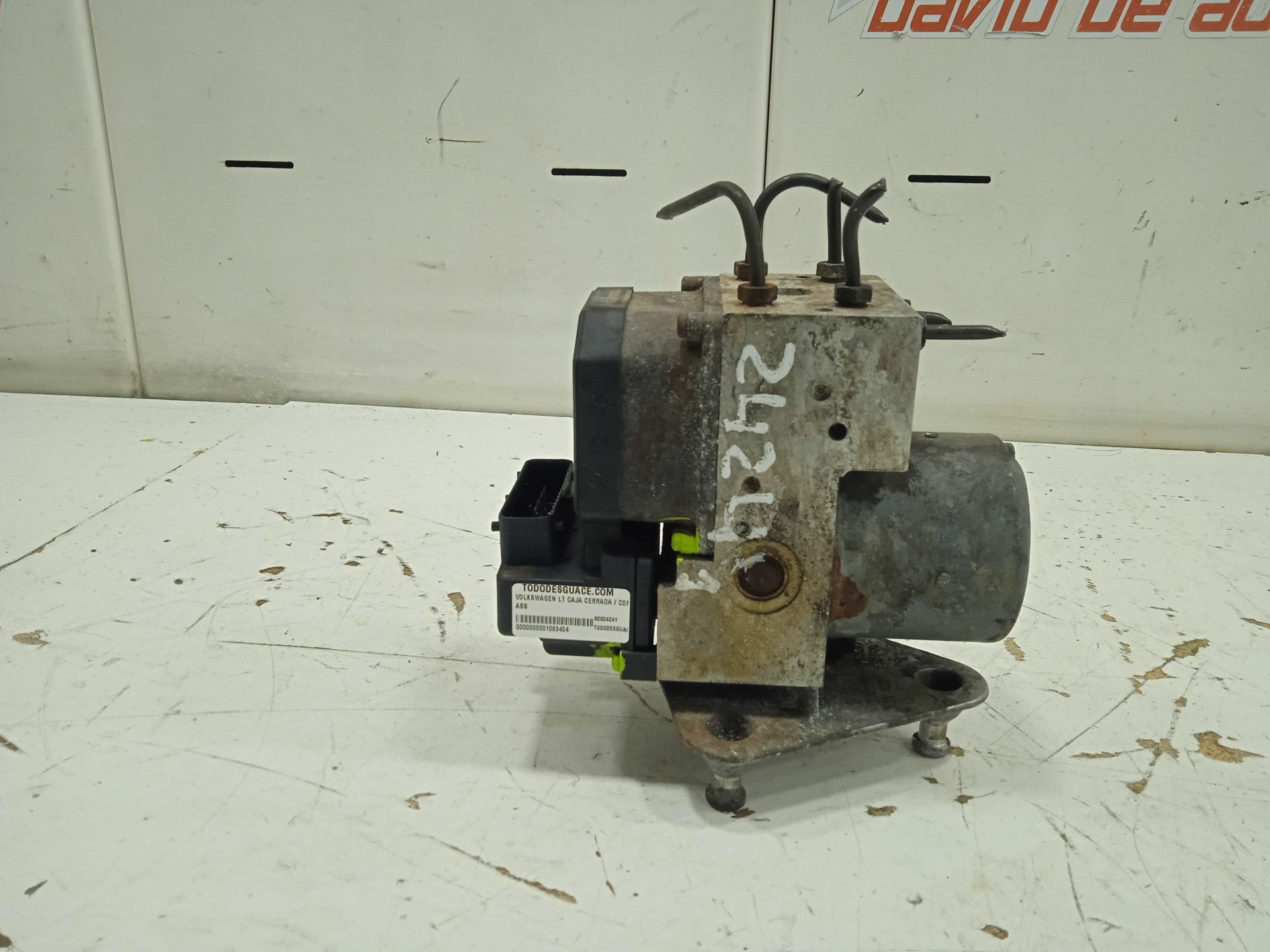 Abs lt  46  caja cerrada