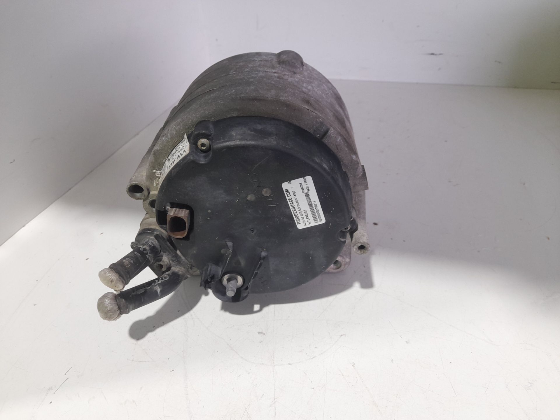 Alternador audi a8 (d2) 60 quattro largo