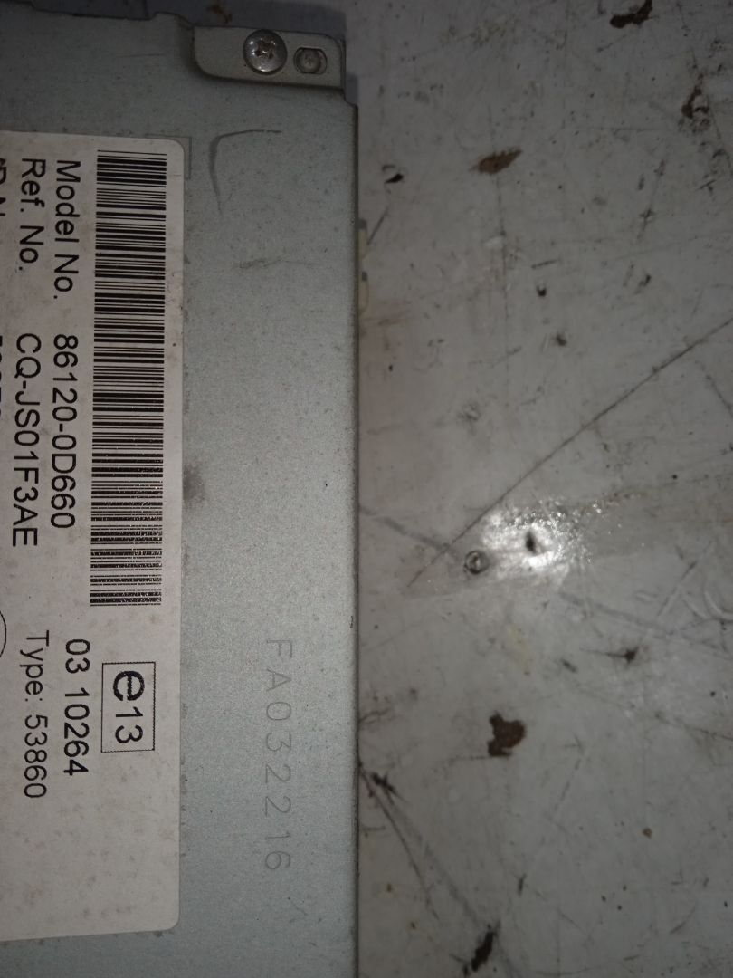 Sistema audio / radio cd toyota yaris (p13) hybrid feel!