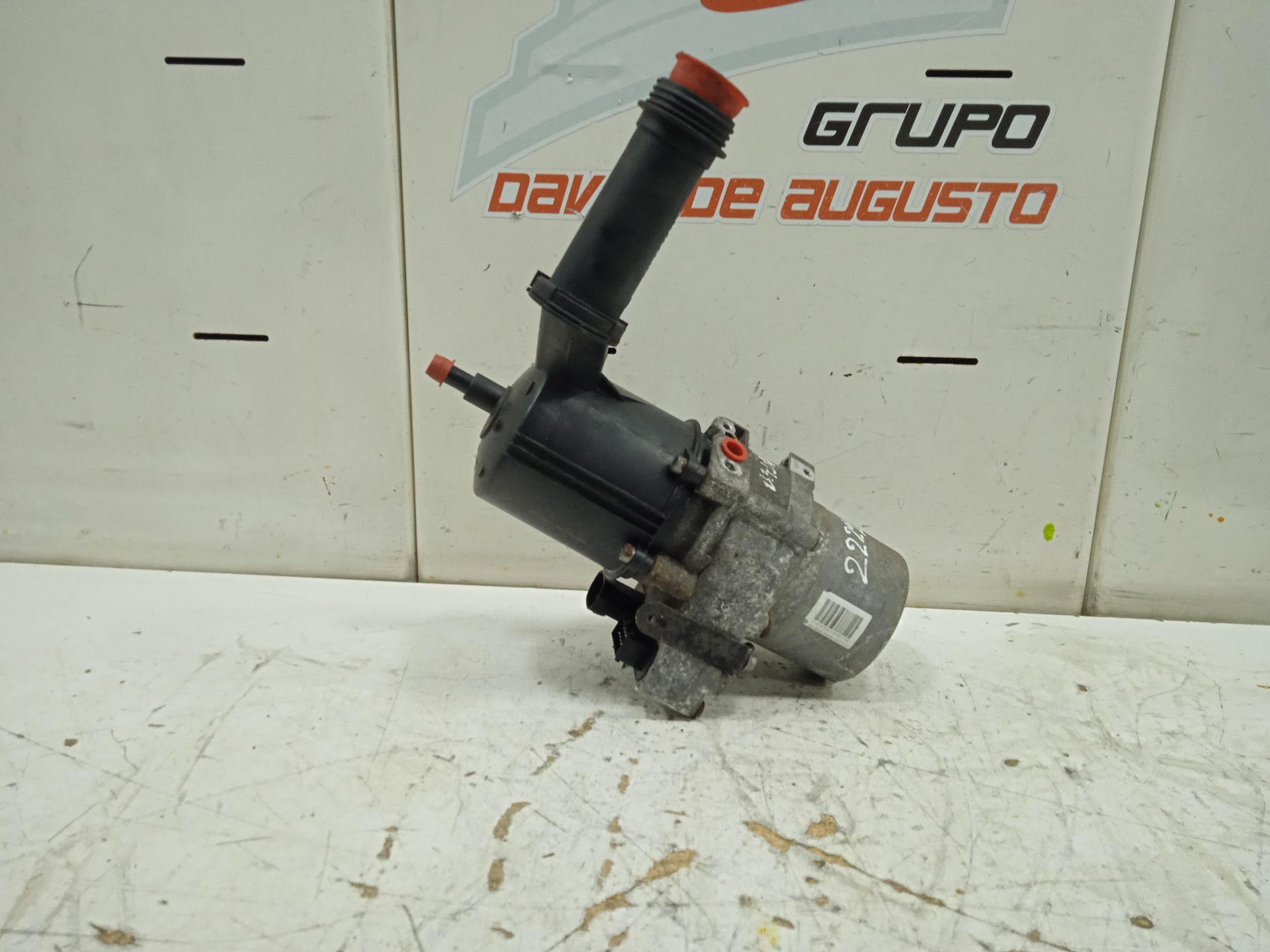 Bomba direccion citroen c4 berlina 