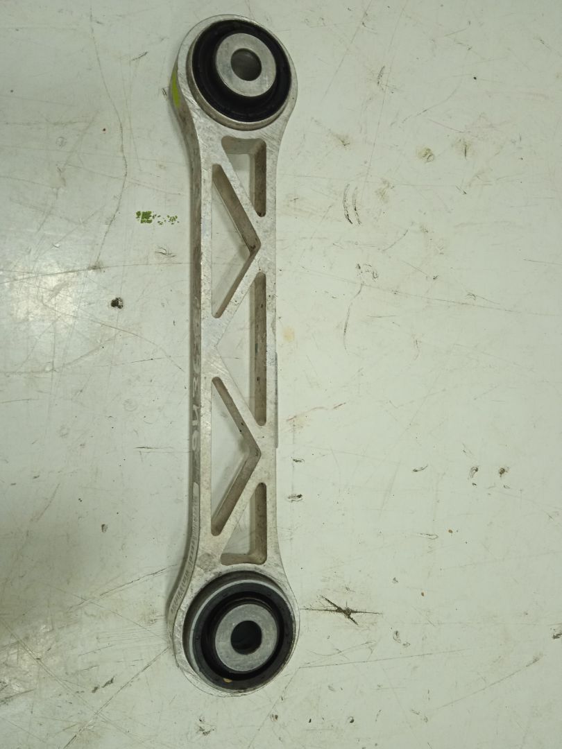 Brazo suspension superior trasero izquierdo tesla model s basis
