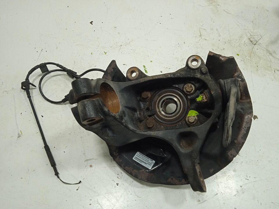 Mangueta delantera izquierda peugeot 308 sw premium