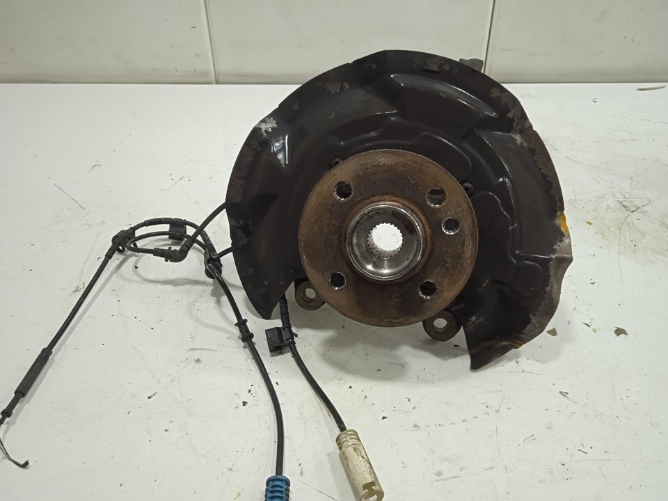 Mangueta delantera izquierda peugeot 308 sw premium