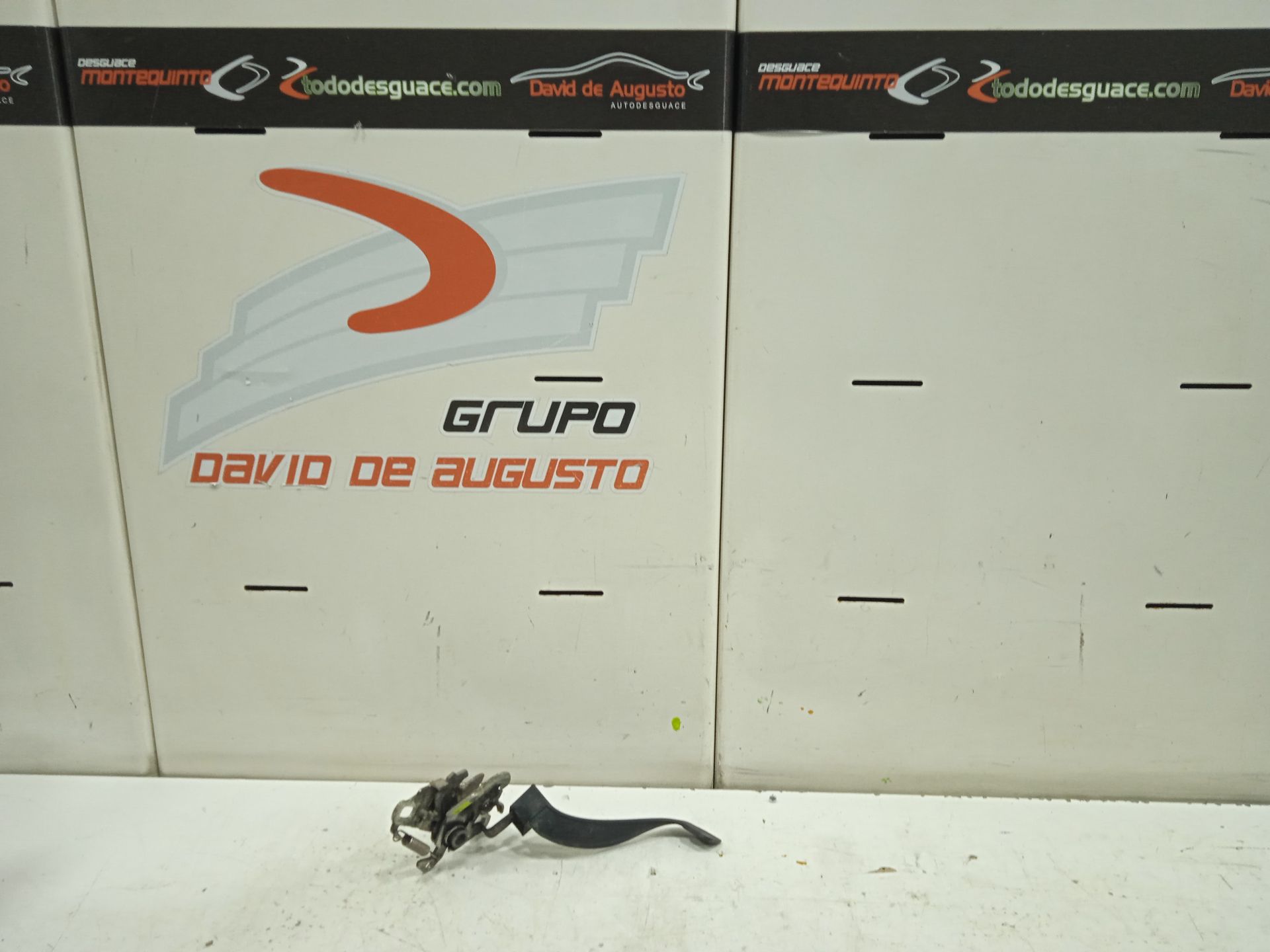 Cerradura capo citroen c4 berlina collection