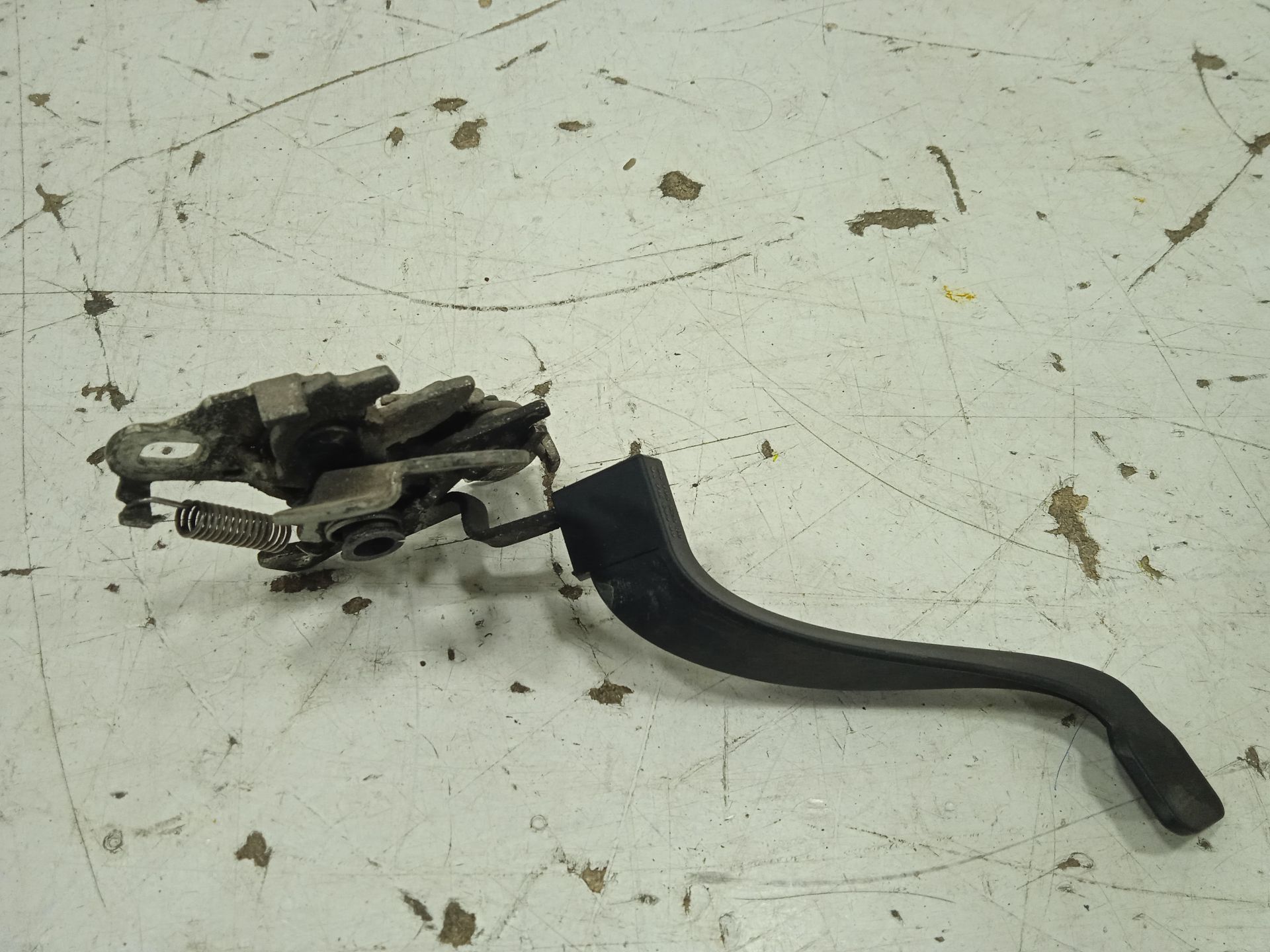 Cerradura capo citroen c4 berlina collection