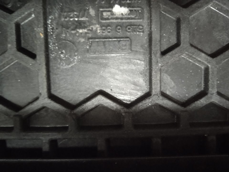 Apoyabrazos central bmw serie x6 (e7172) 