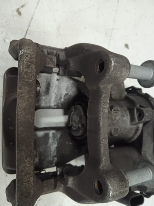 Pinza de freno trasera derecha renault laguna (b56) 