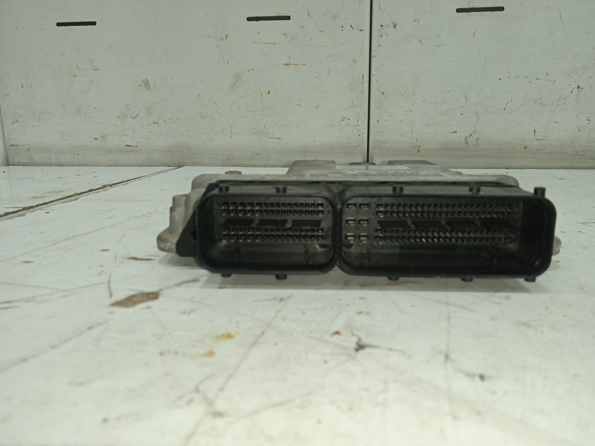 Centralita motor uce volkswagen golf v (1k1)(10.2003) highline