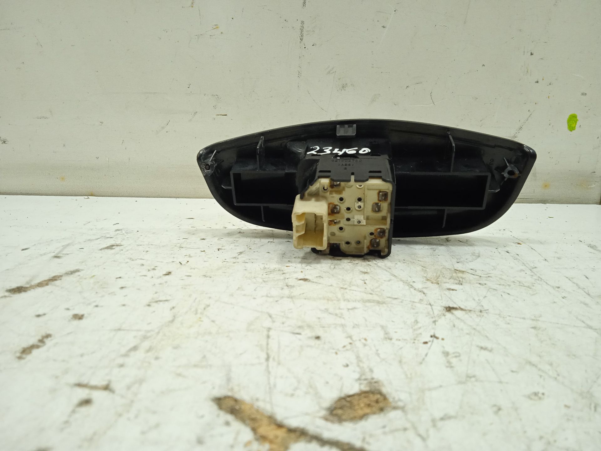 Mando elevalunas delantero izquierdo daewoo kalos 1.4 se