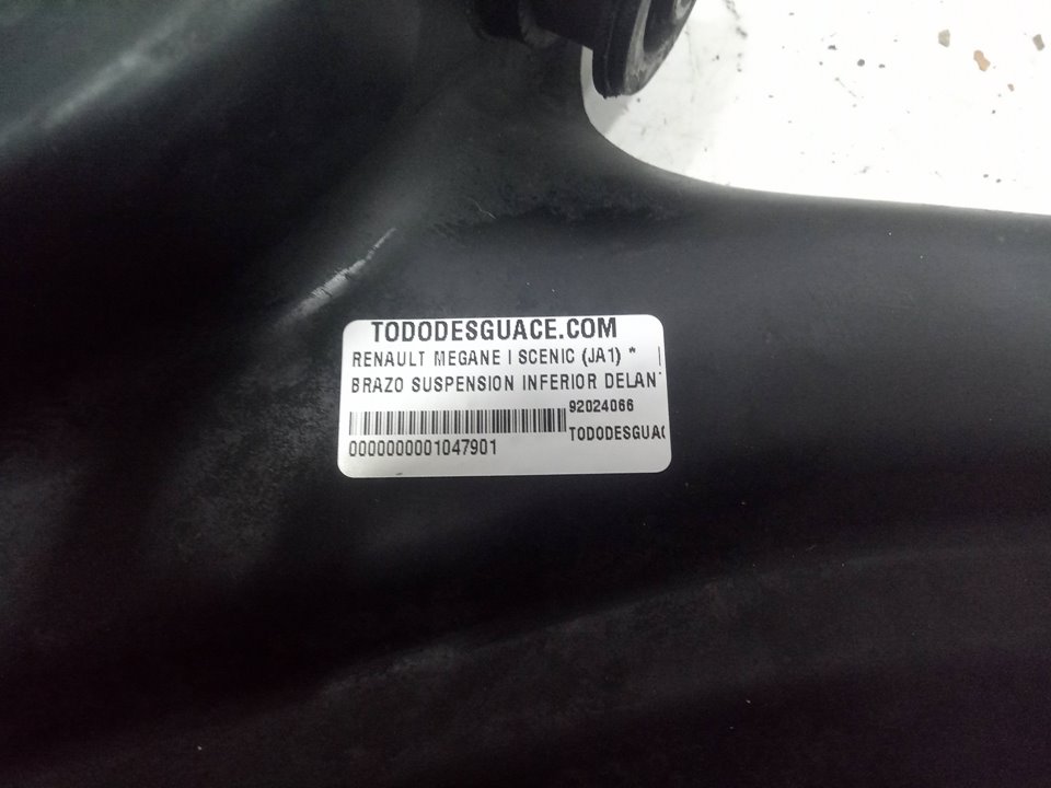 Brazo suspension inferior delantero izquierdo renault  no identificado