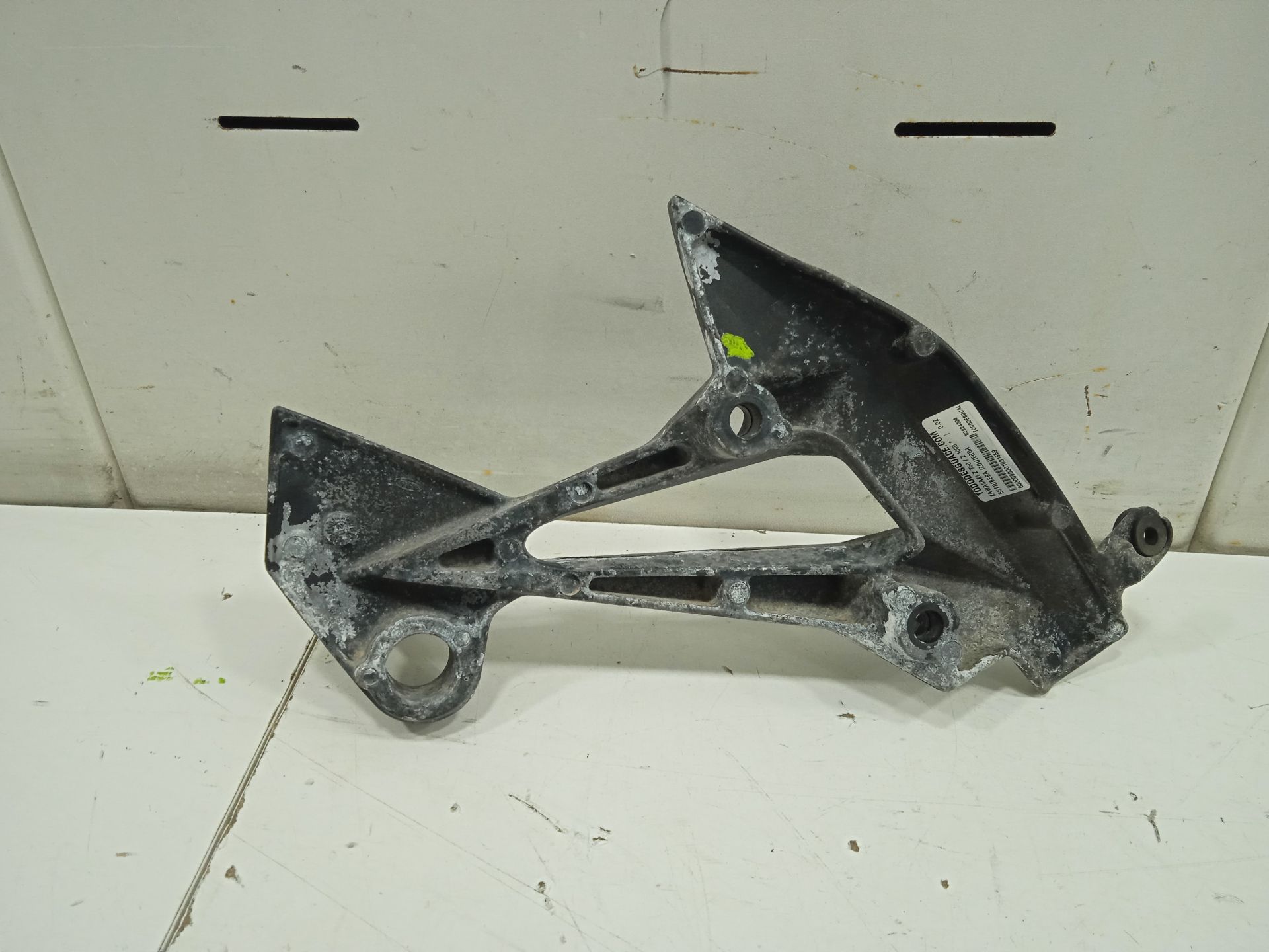 Estribera izquierda kawasaki z 750  z 1000 
