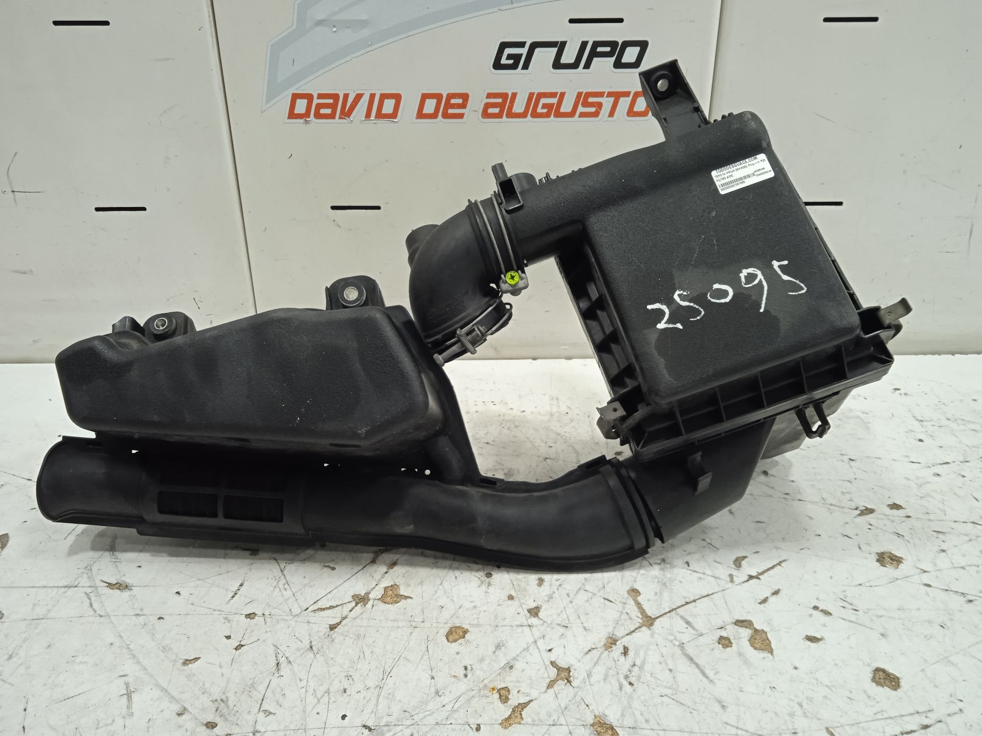 Caja filtro aire toyota prius (zvw30) plugin hybrid advance