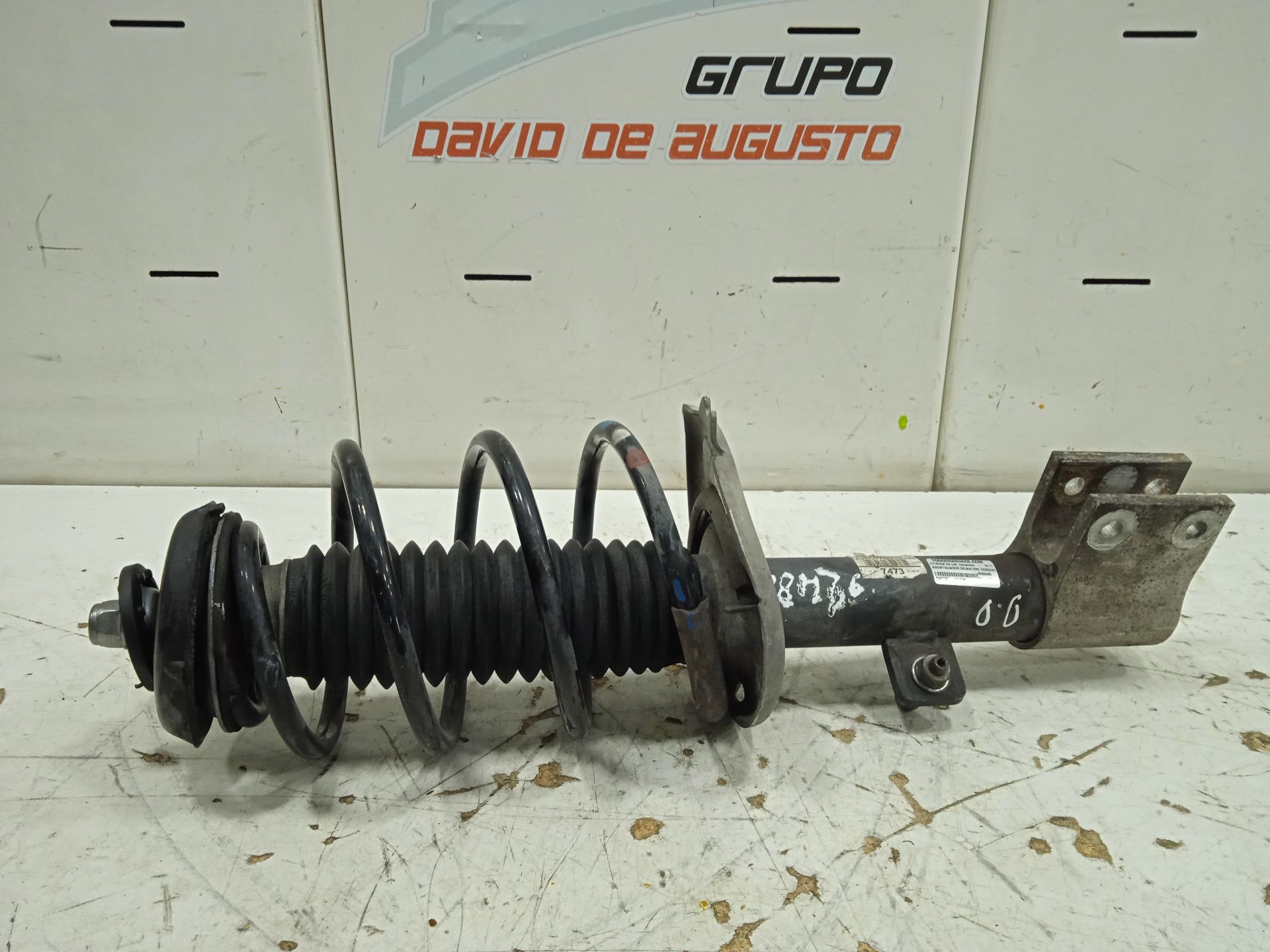 Amortiguador delantero derecho citroen c4 berlina collection