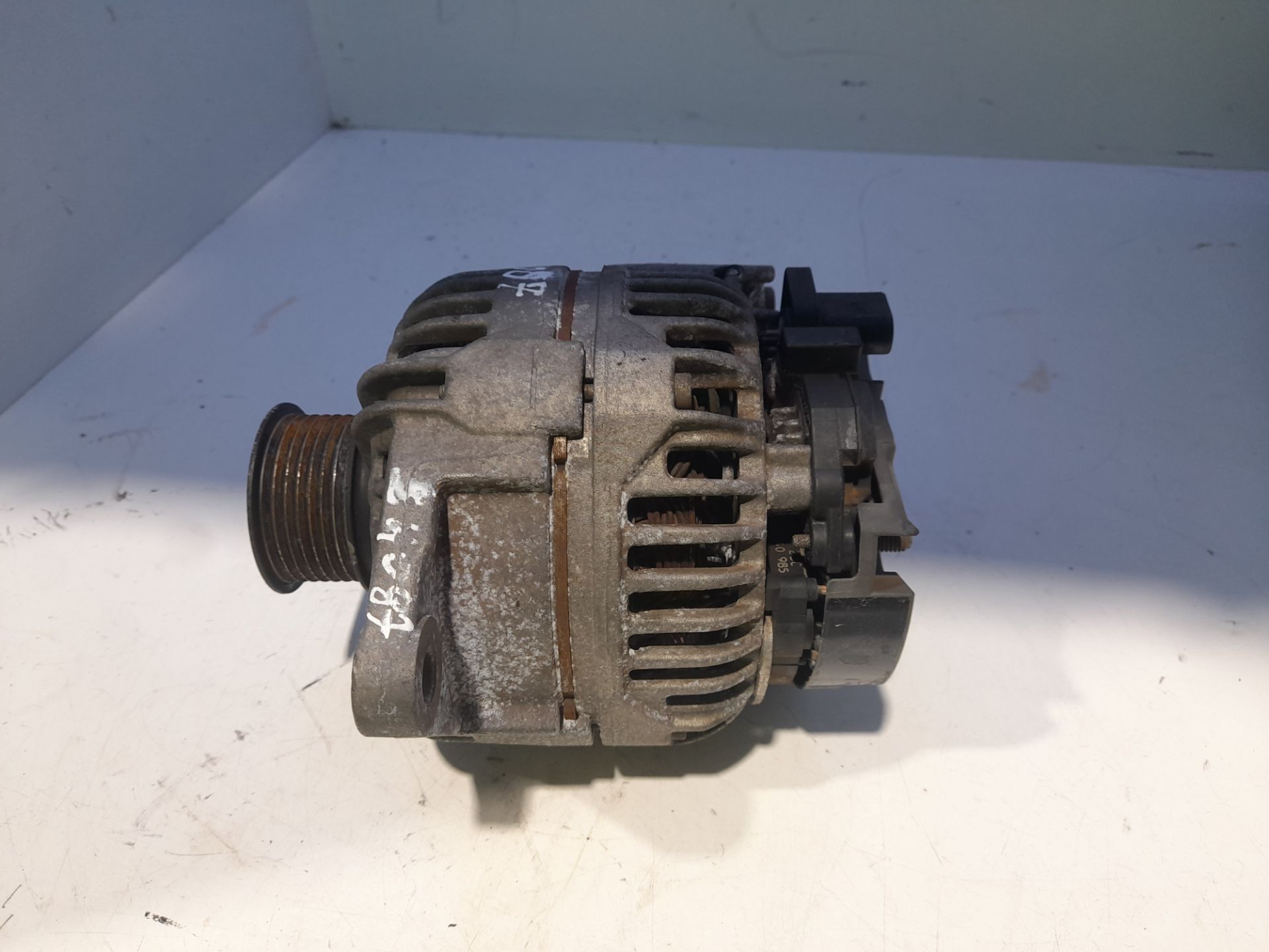 Alternador iveco  no identificado