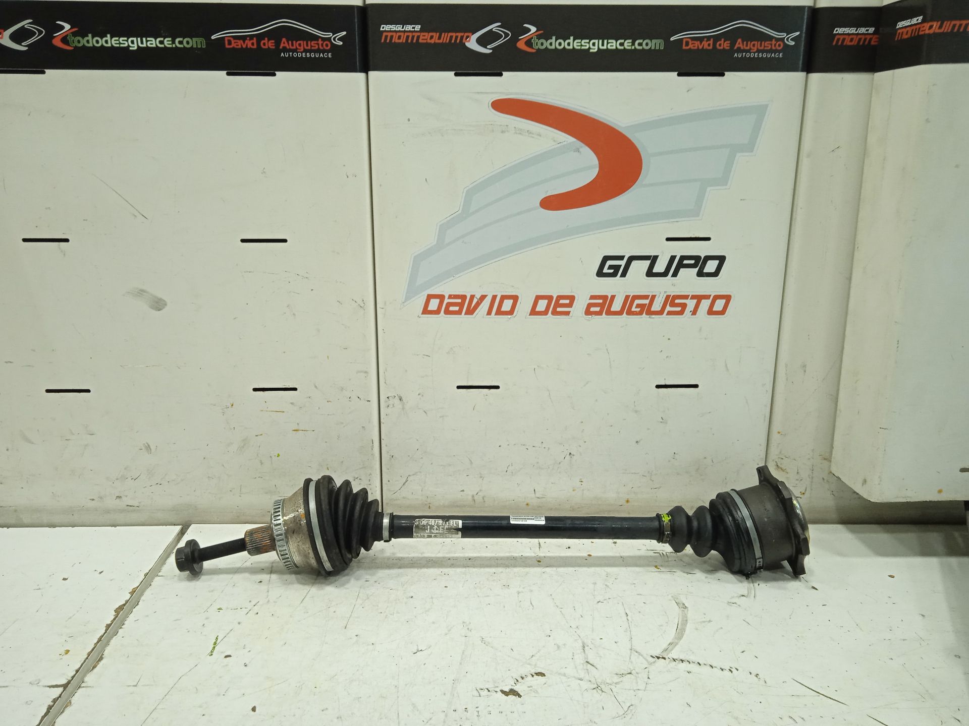 Transmision delantera izquierda volkswagen passat berlina (3b3) edition