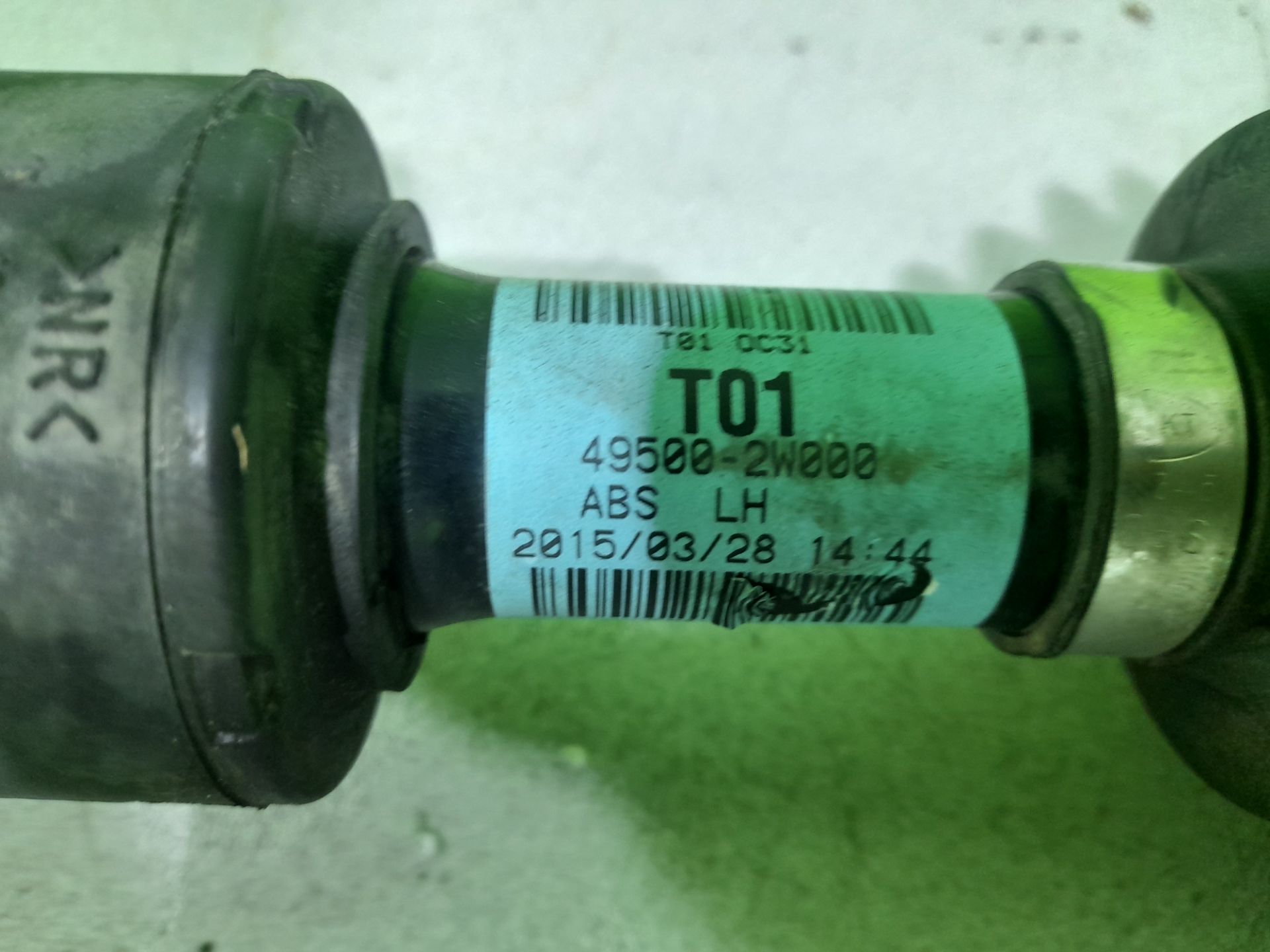 Transmision delantera izquierda   no identificado