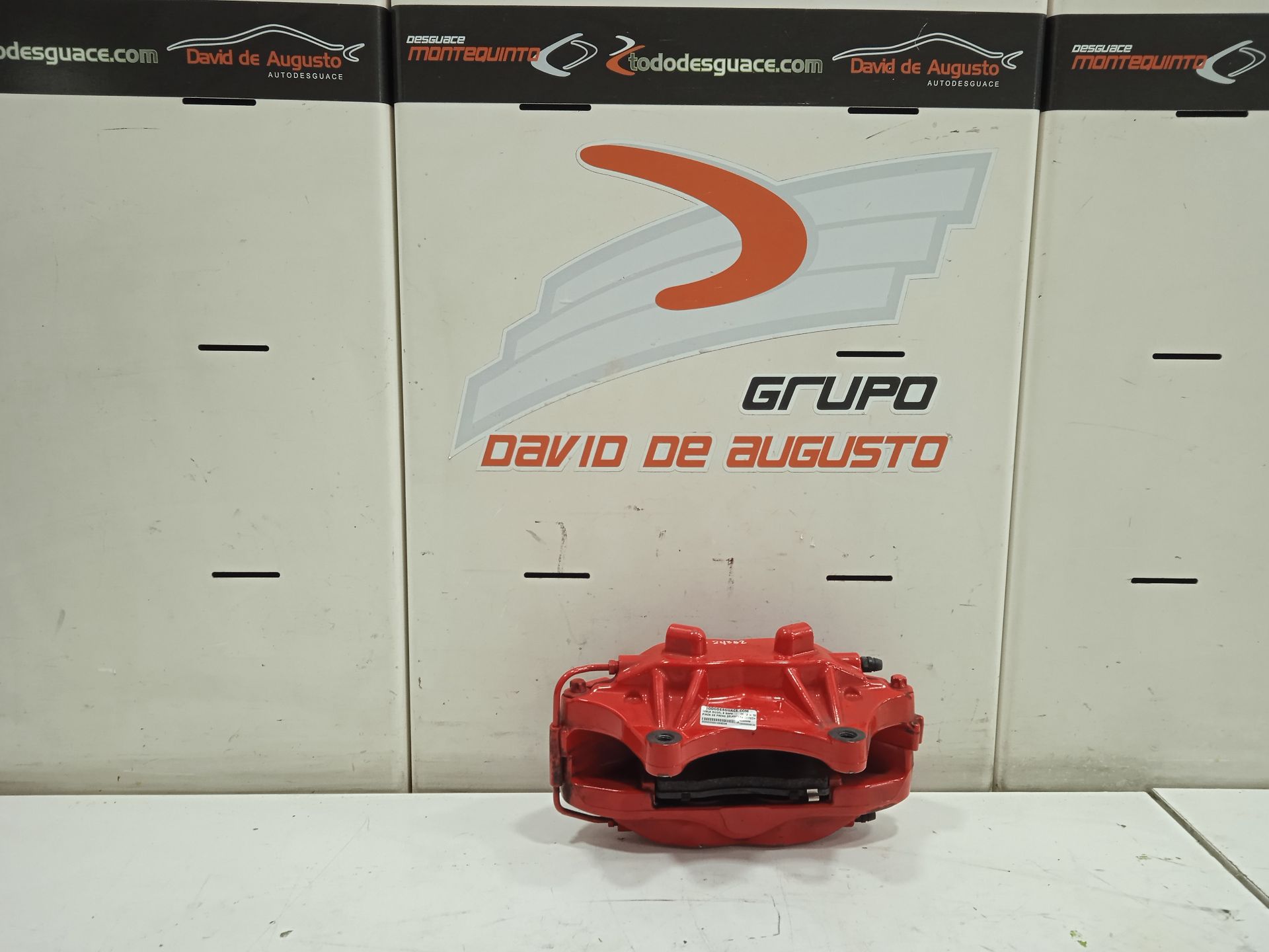 Pinza de freno delantera derecha tesla model s basis