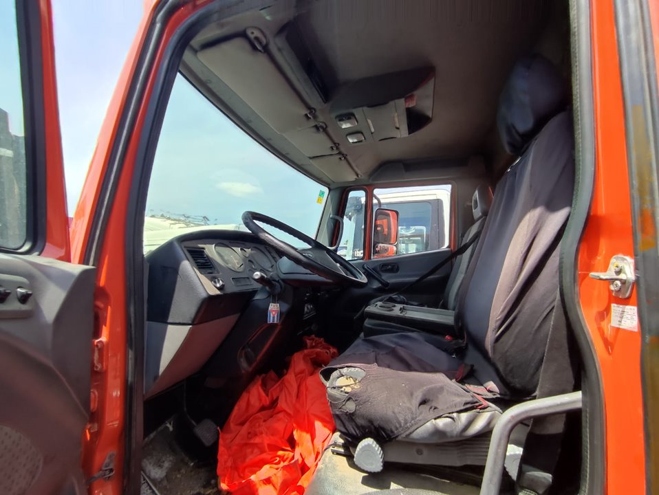 No identificado nissan  no identificado