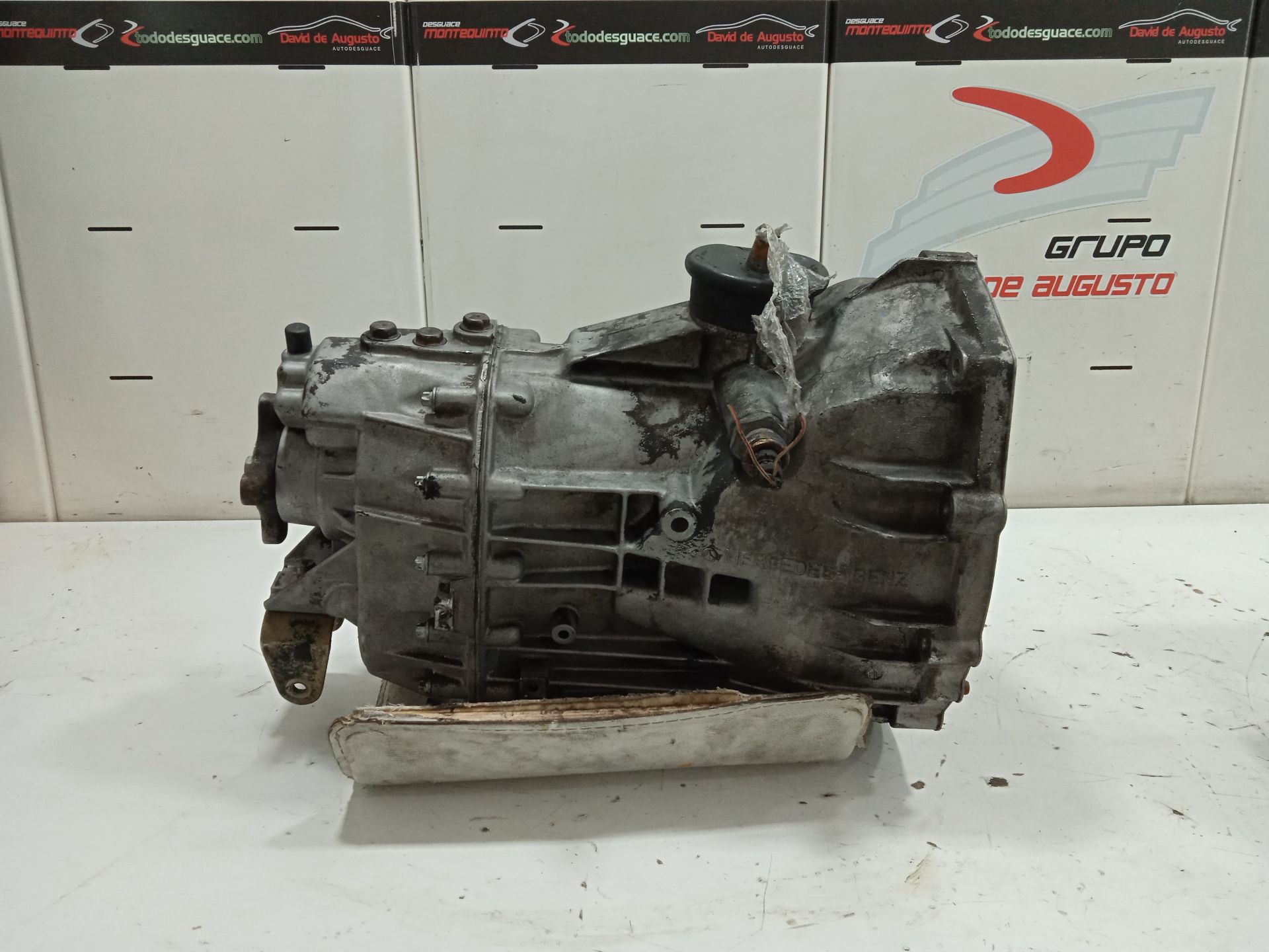 Caja cambios lt  46  caja cerrada