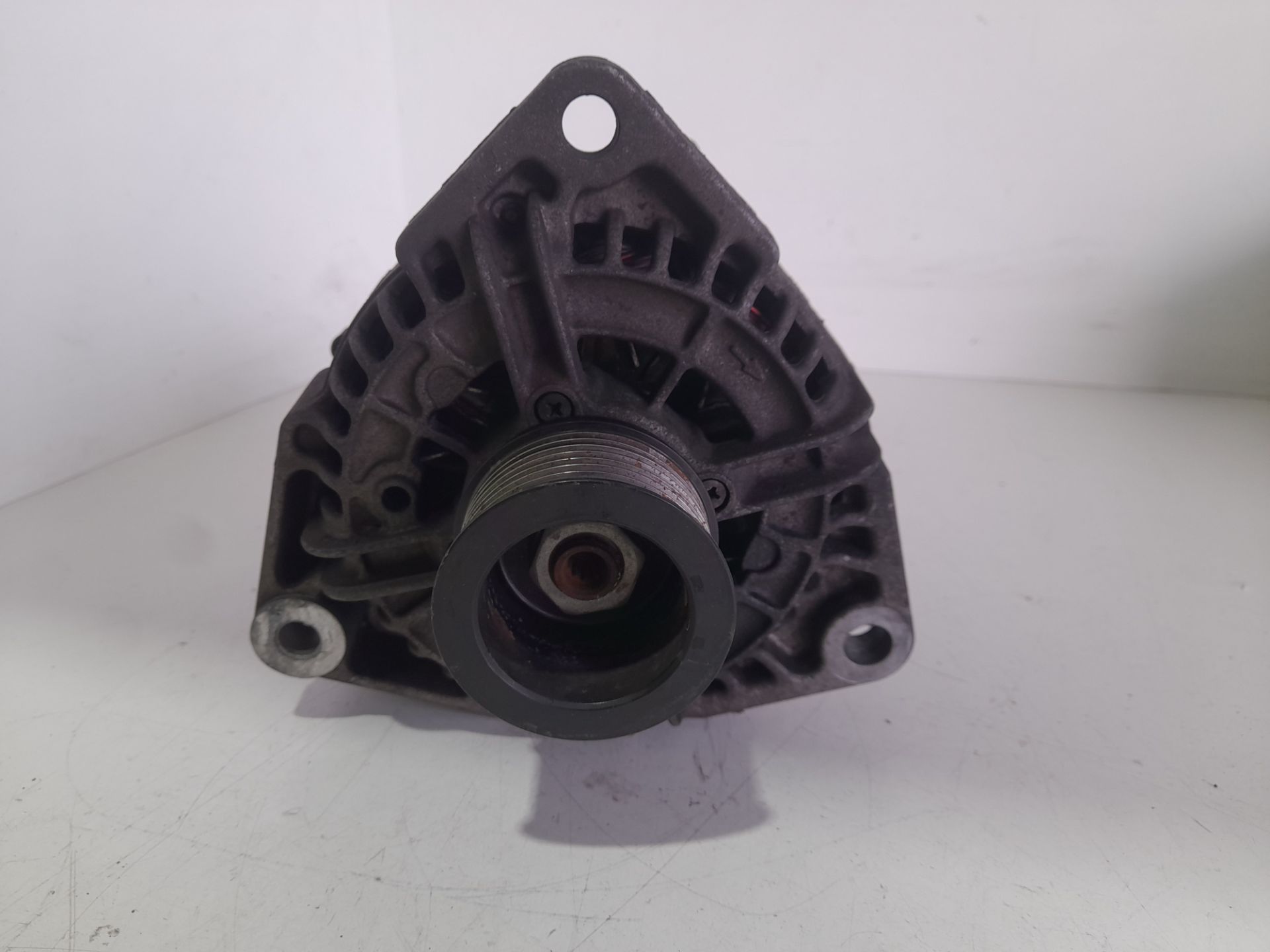 Alternador   no identificado