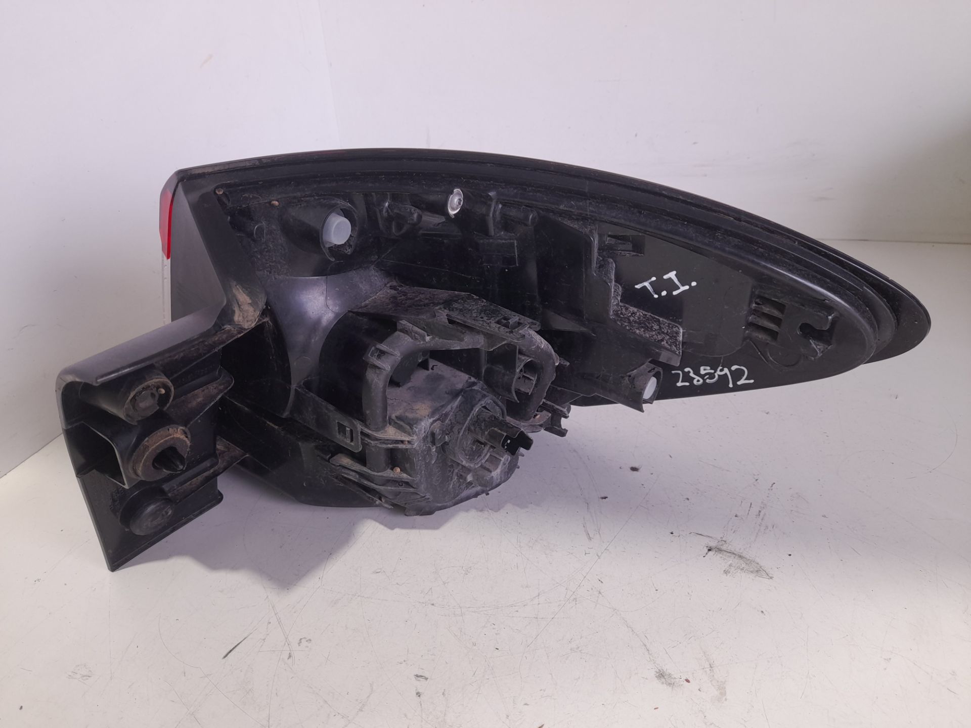 Piloto trasero izquierdo renault captur i sedition