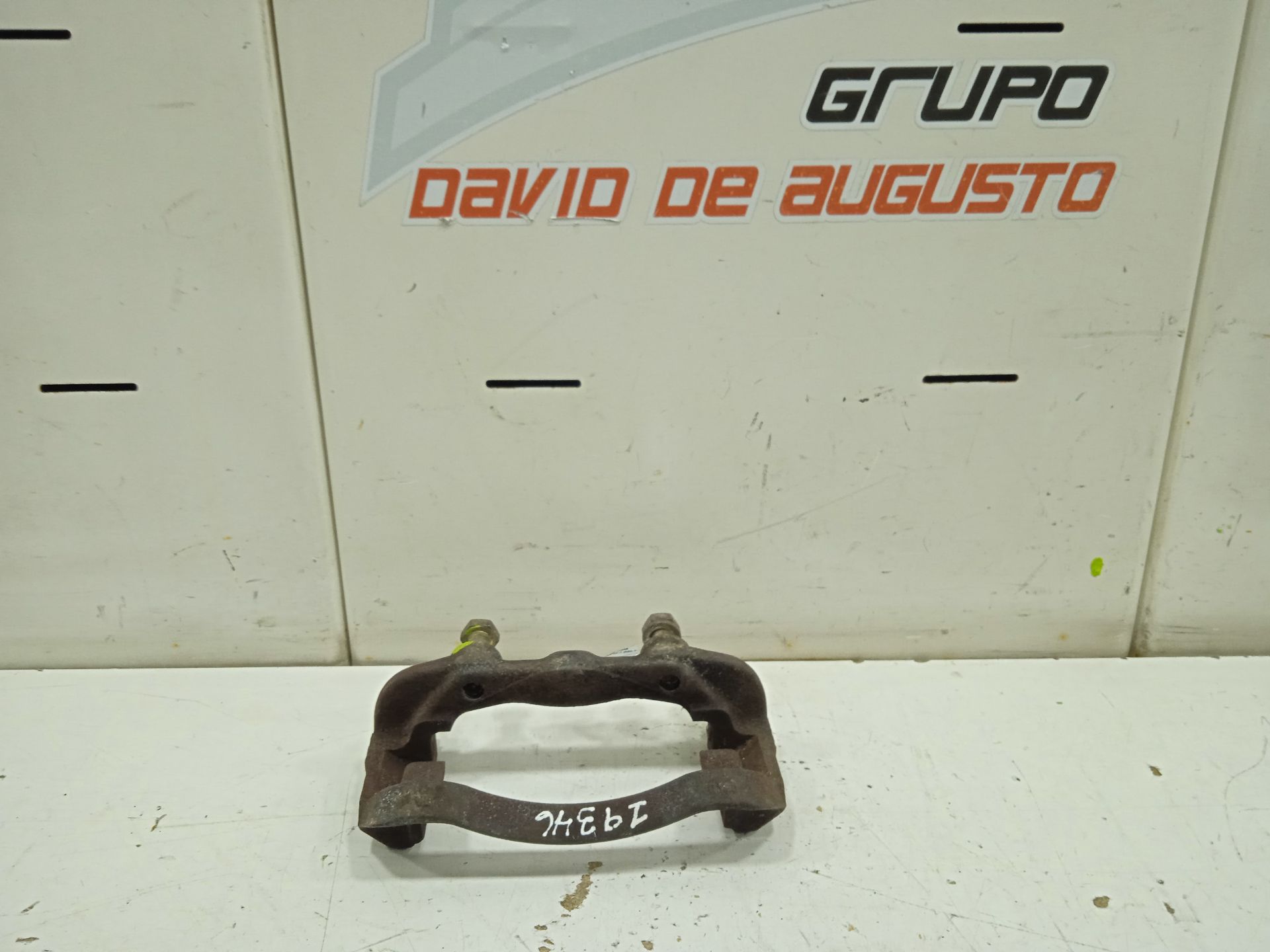 Soporte pinza nissan terrano ii (r20) aventura