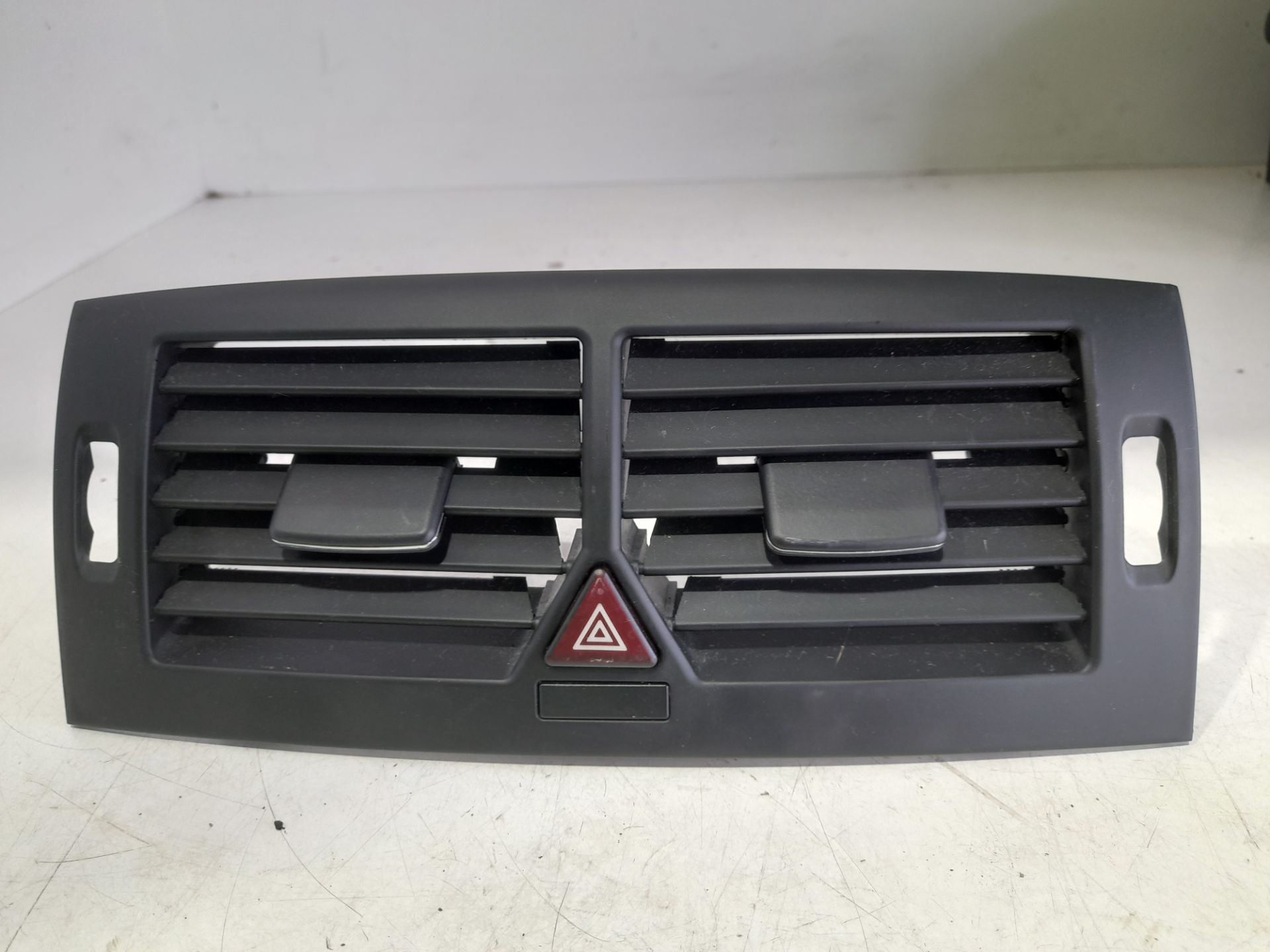 Warning mercedes-benz clase b (bm 245) 150 special edition (245.231)