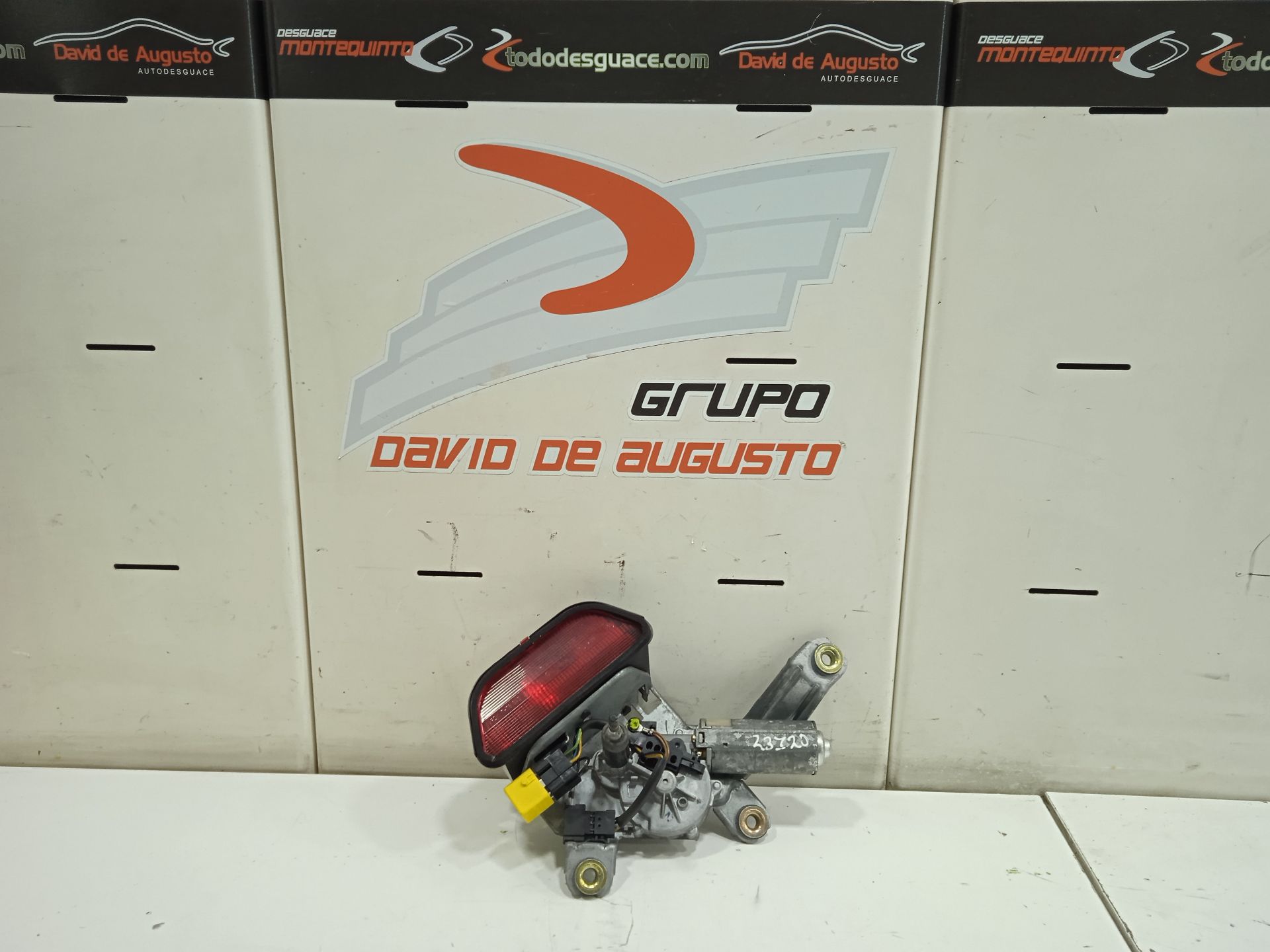 Motor limpia trasero mercedes-benz clase ml (bm 163) 320 (163.154)