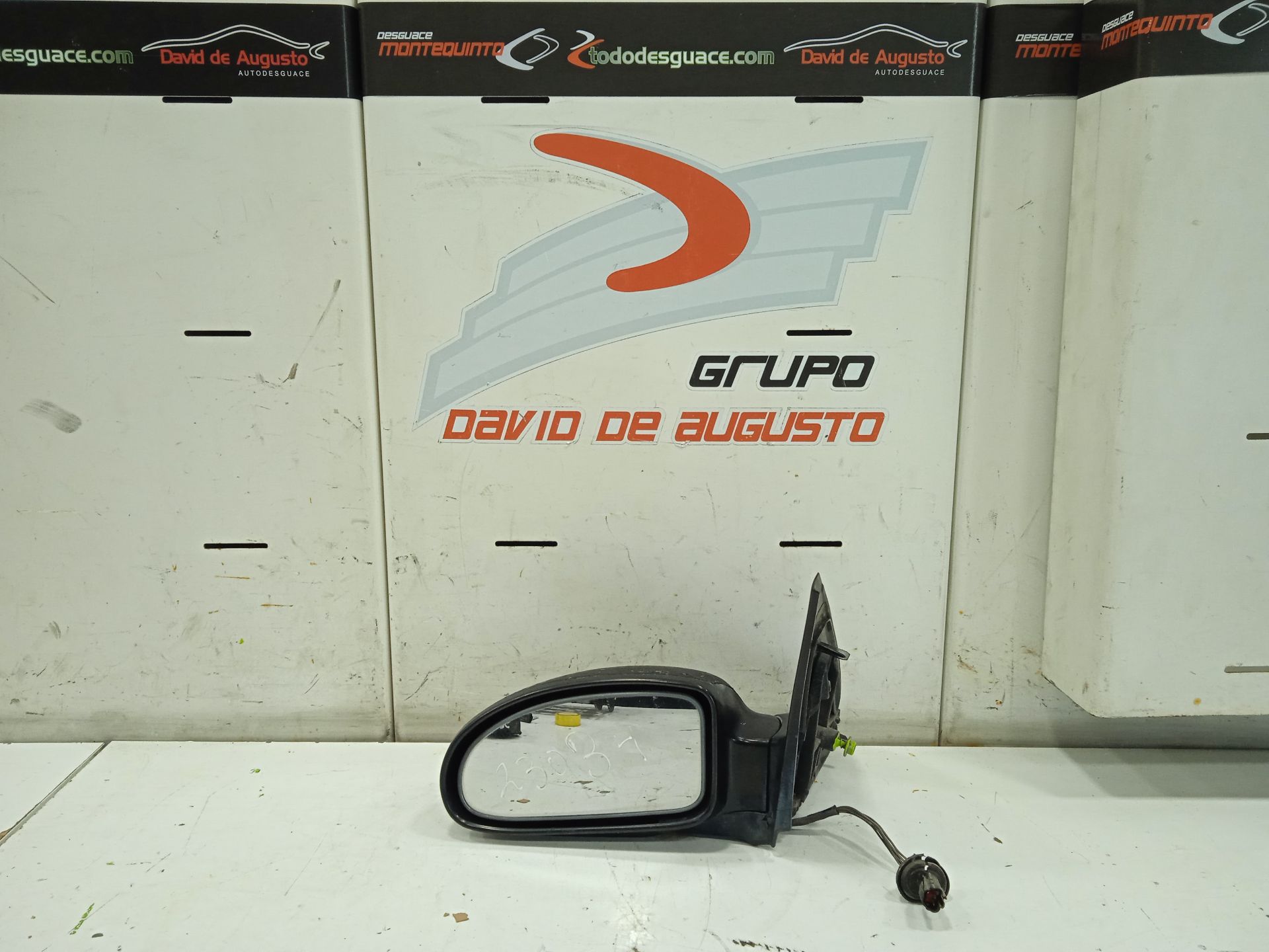 Retrovisor izquierdo ford focus berlina (cak) ambiente