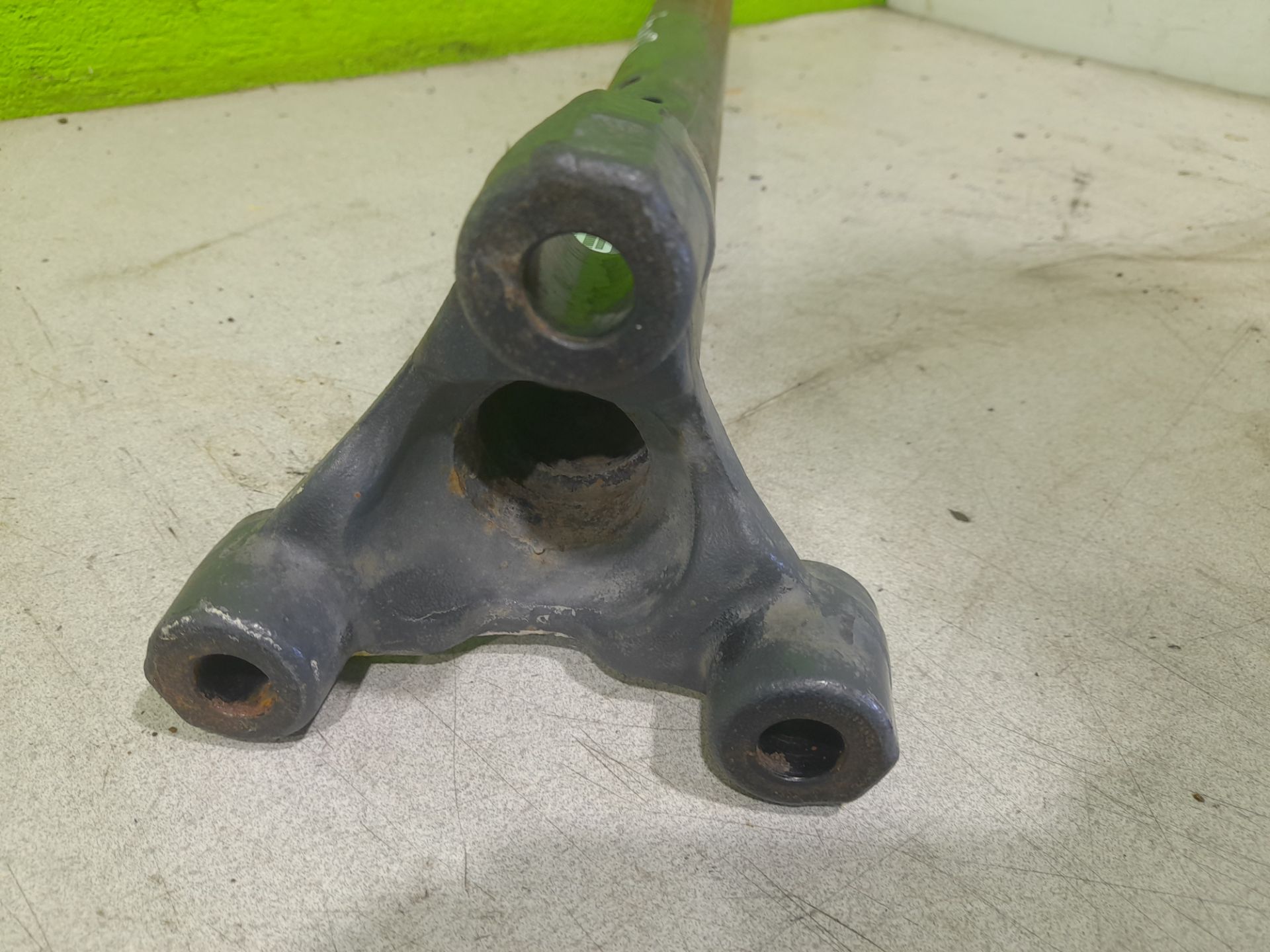 No identificado mercedes-benz actros 4 2-ejes bm 963 (2011) 18xx 4x2 sattelzugmaschine l b