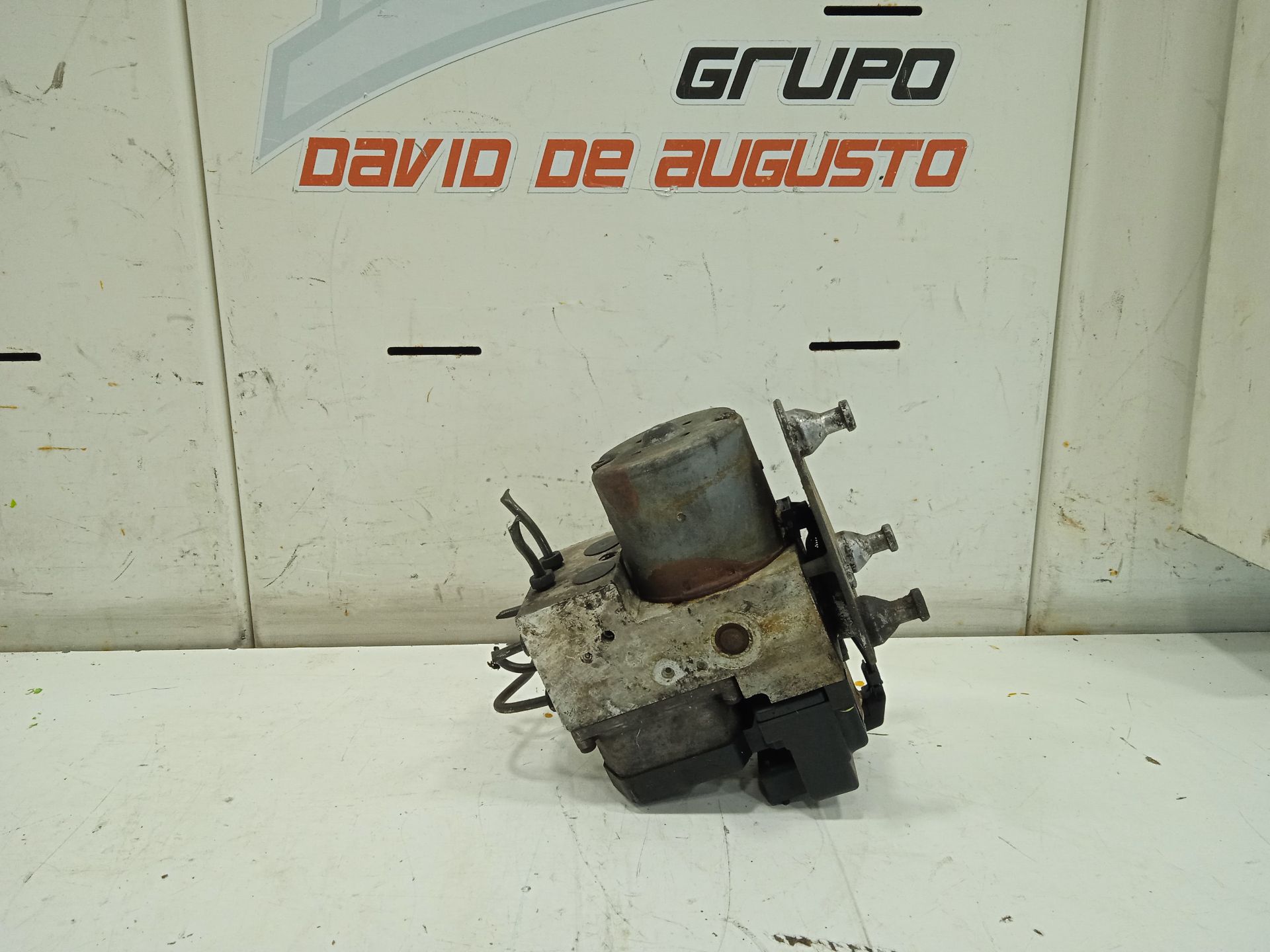 Abs lt  46  caja cerrada