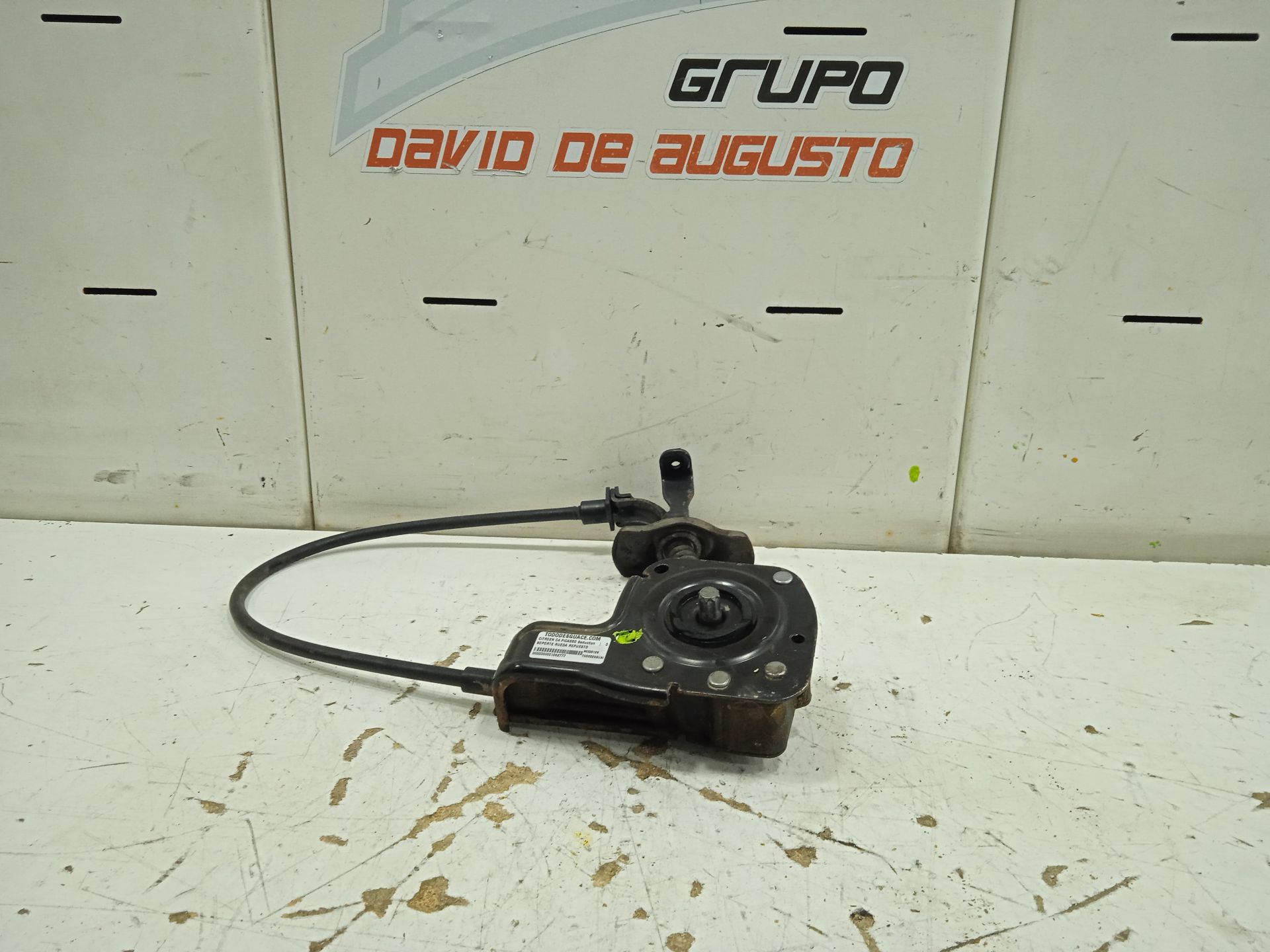 Soporte rueda repuesto citroen c4 picasso seduction