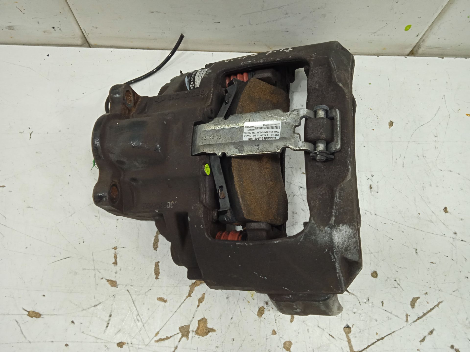 Pinza de freno delantera derecha man tgl 10.xxx 10.210   chasis c (compact)