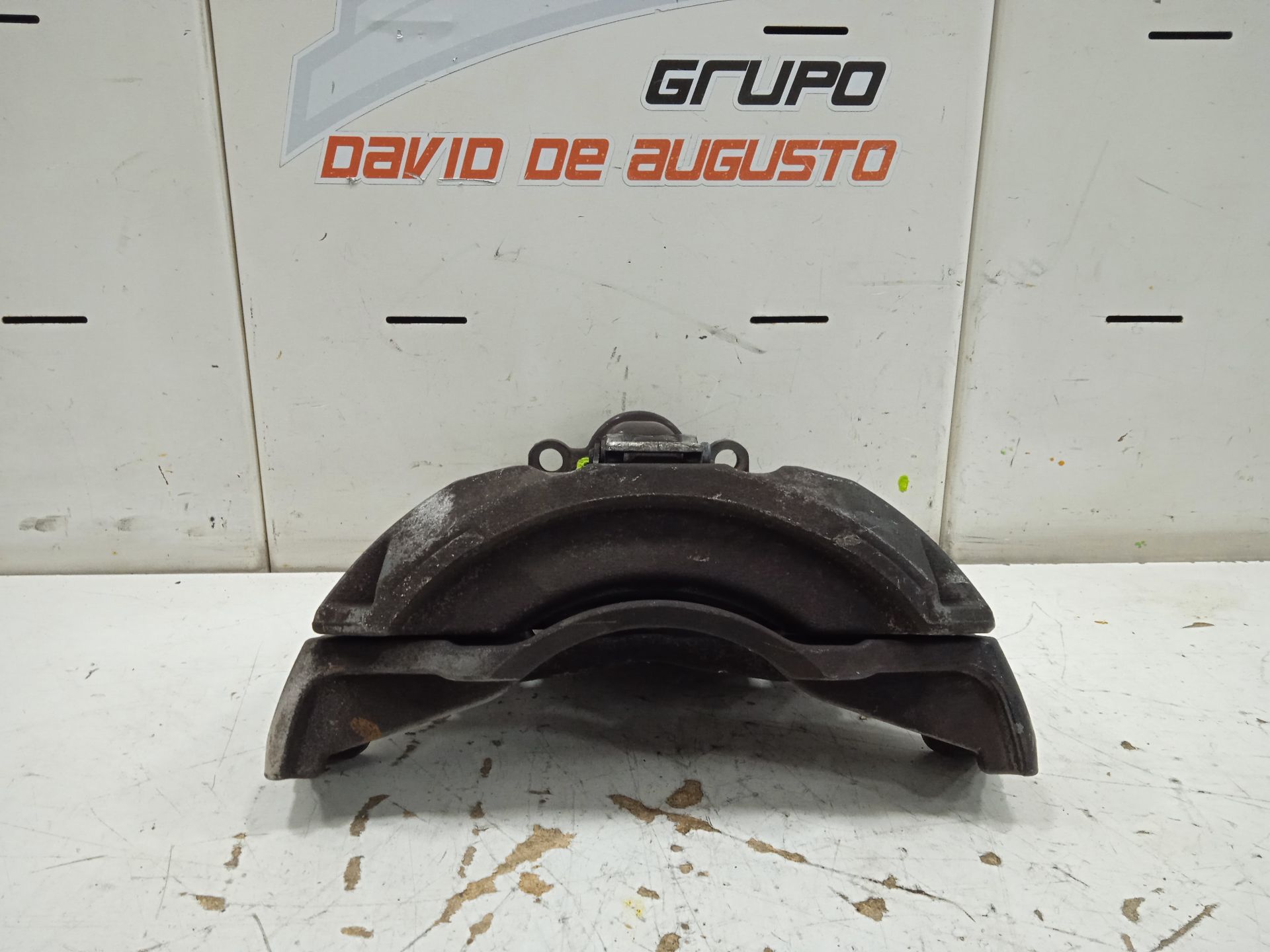 Pinza de freno delantera derecha man tgl 10.xxx 10.210   chasis c (compact)