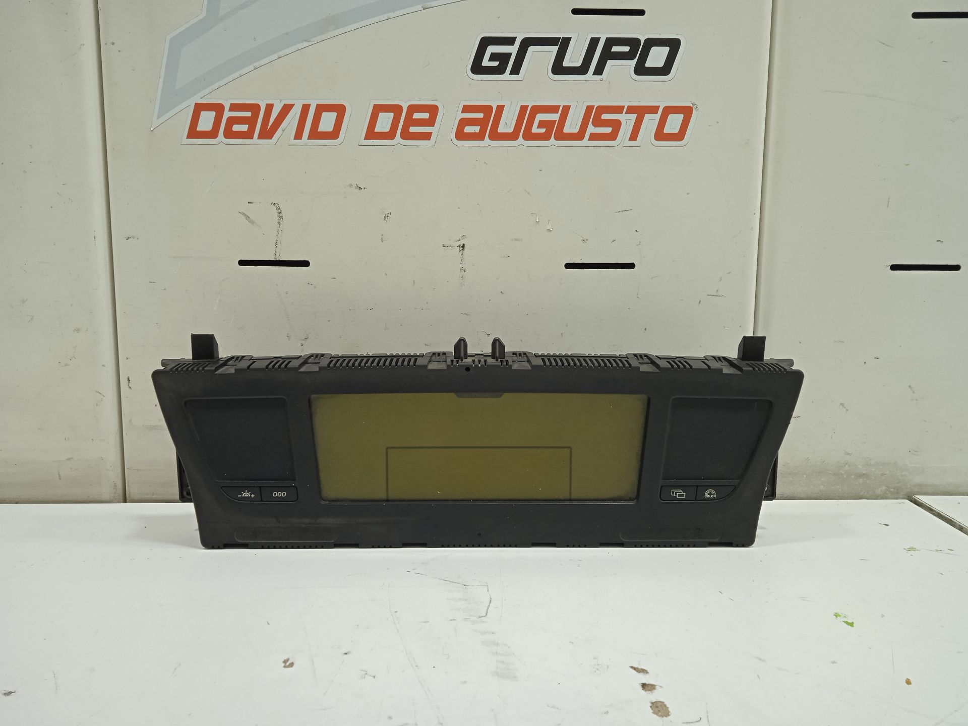 Cuadro instrumentos citroen c4 picasso seduction