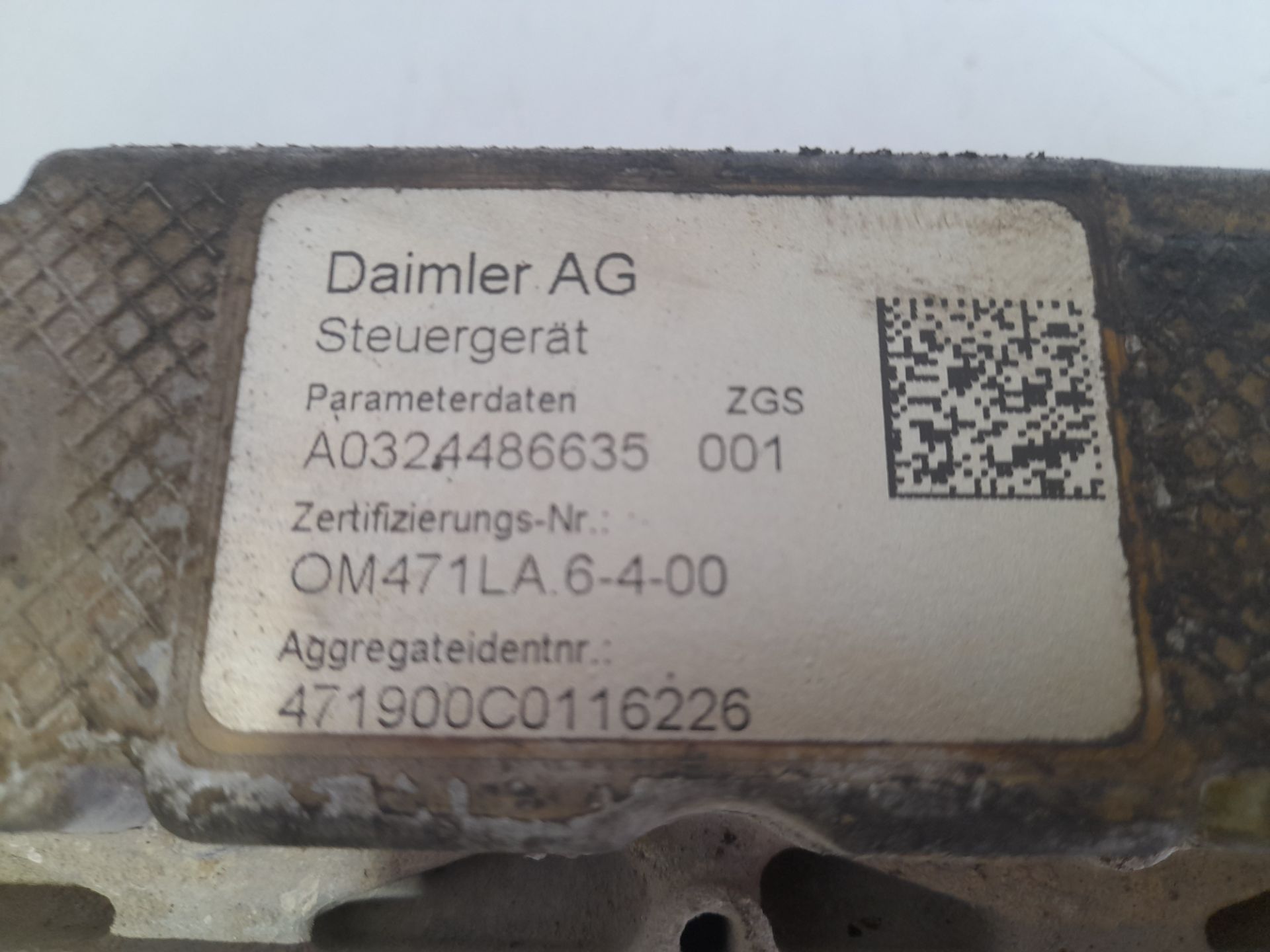 No identificado mercedes-benz actros 4 2-ejes bm 963 (2011) 