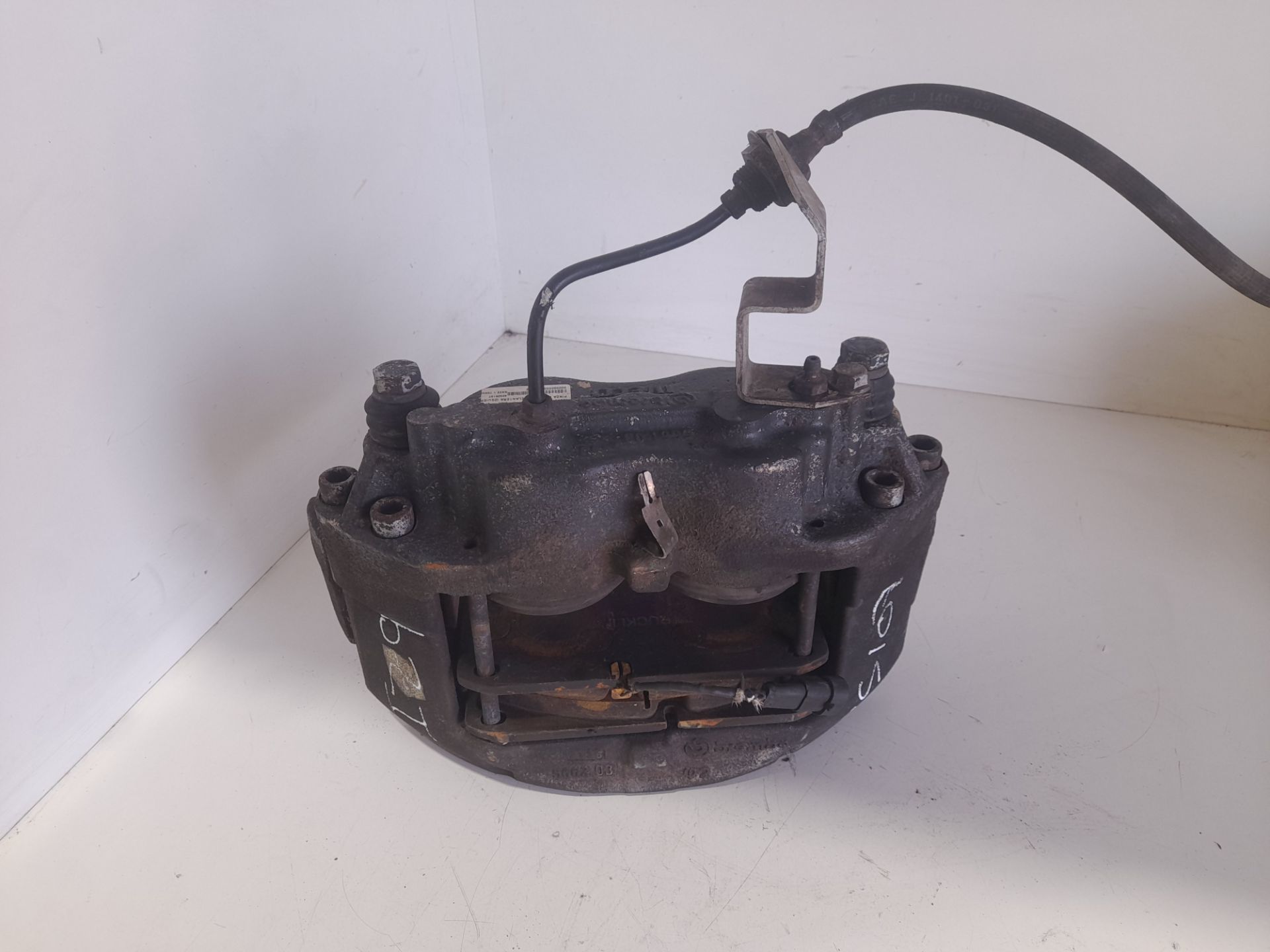 Pinza de freno delantera izquierda iveco eurocargo (03.2008) 