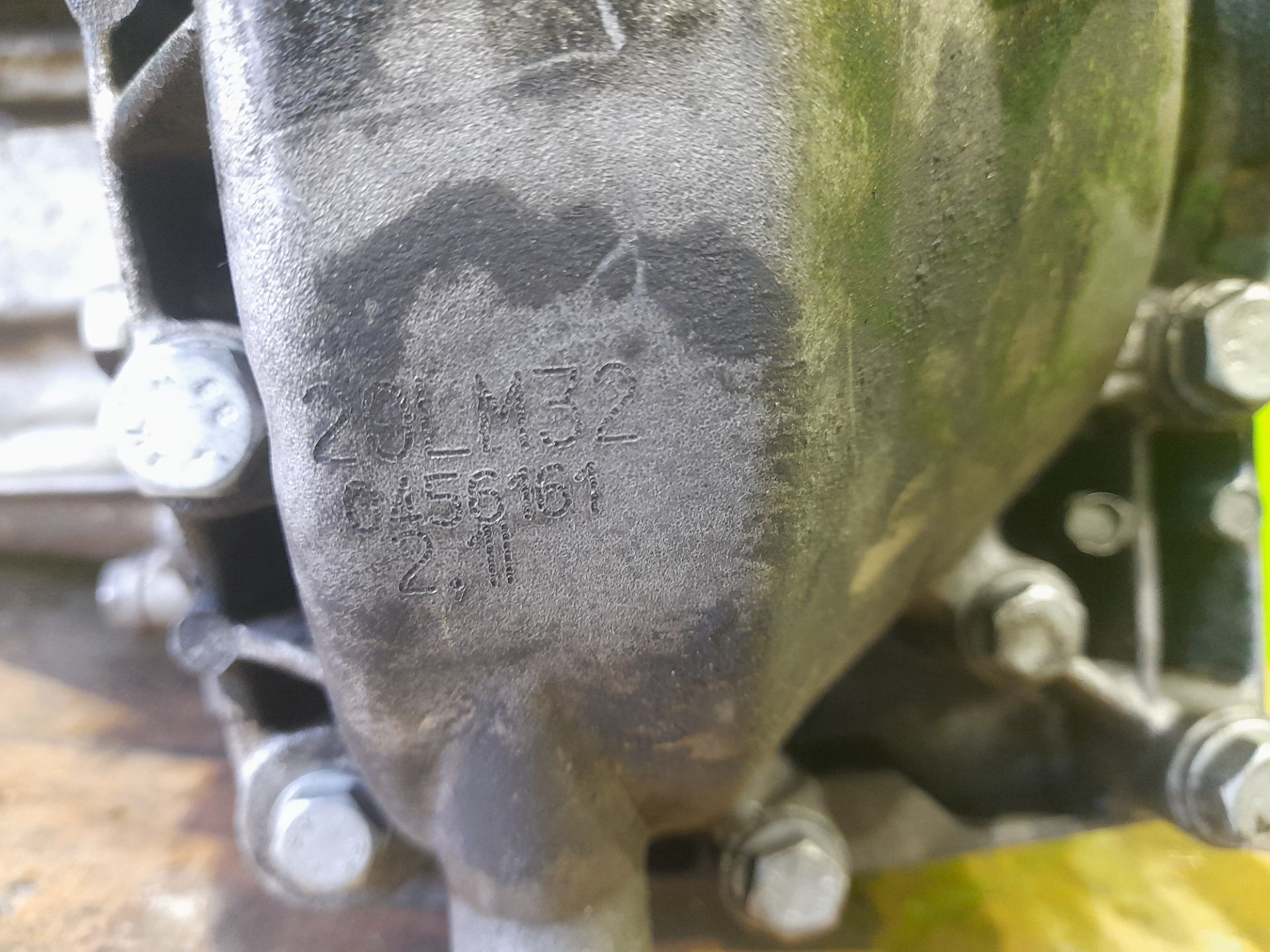 Caja cambios citroen jumpy chapa confort largo 900kg