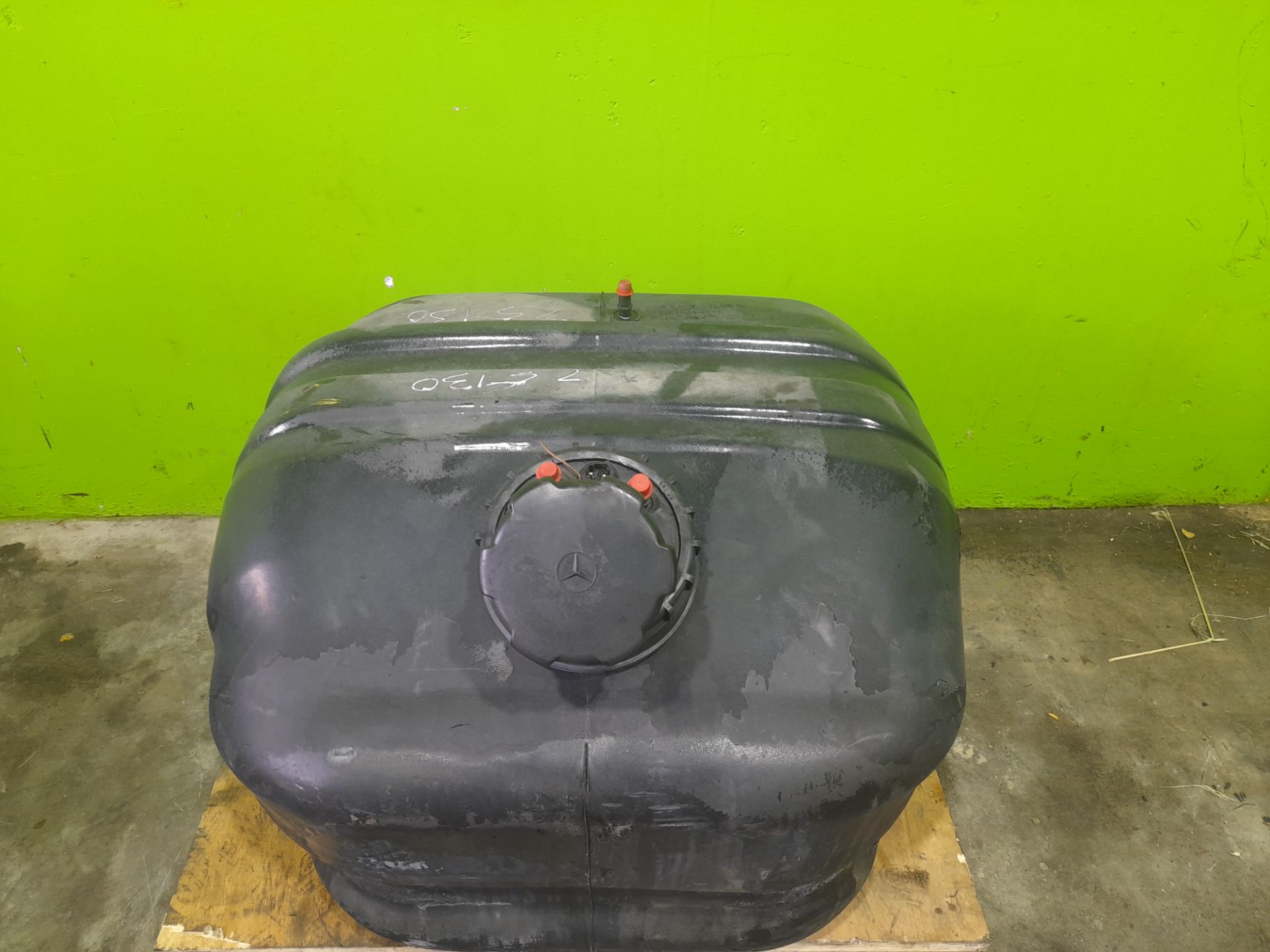 Deposito combustible mercedes-benz atego 2 4-zyl. 4x2 bm 970246 (2005) 