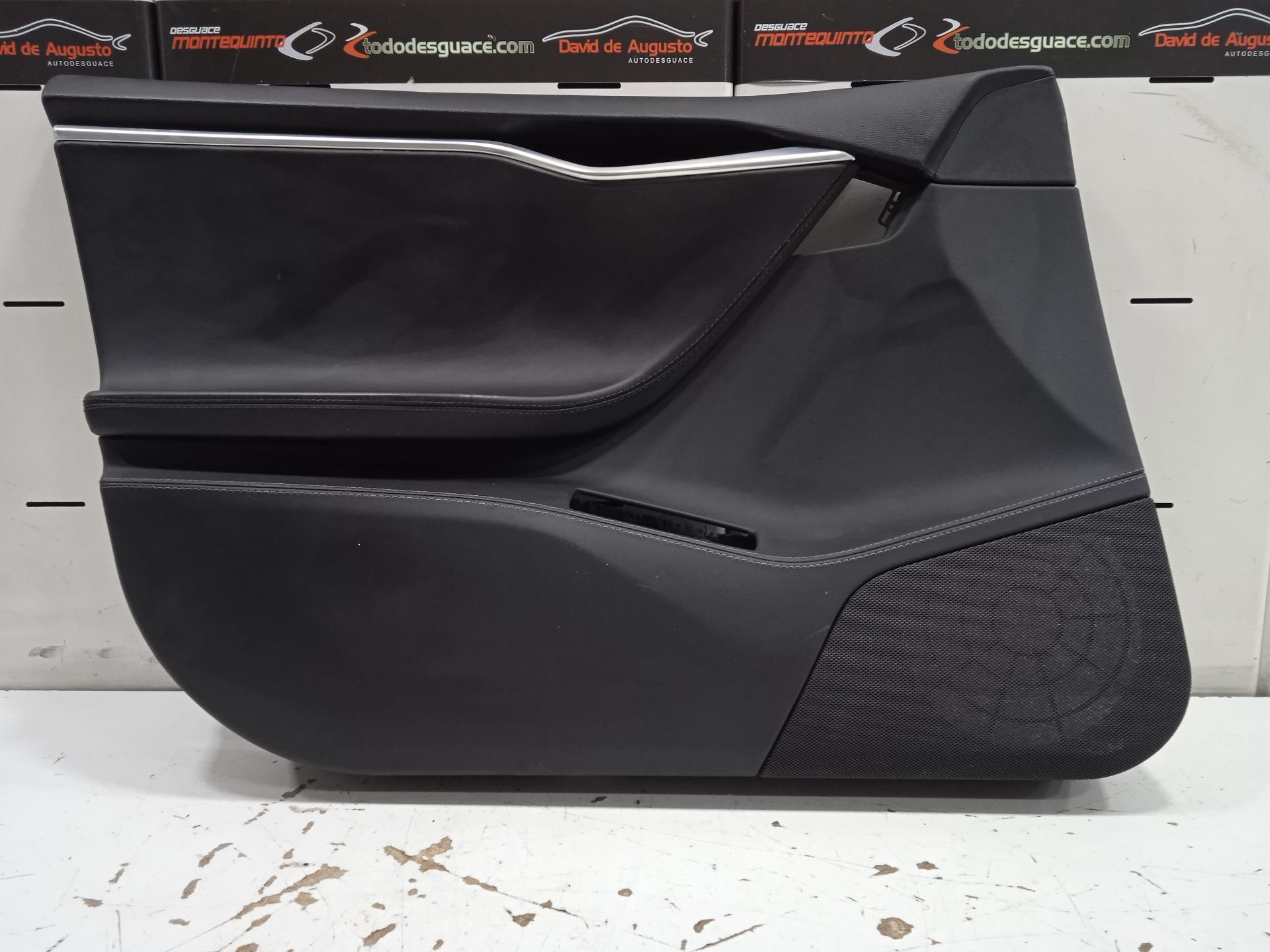 No identificado tesla model s basis