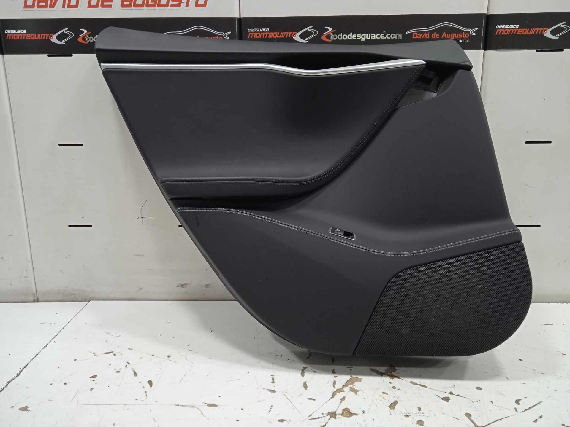 No identificado tesla model s basis