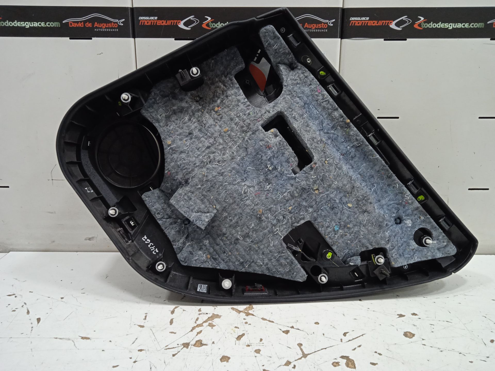 No identificado tesla model s basis
