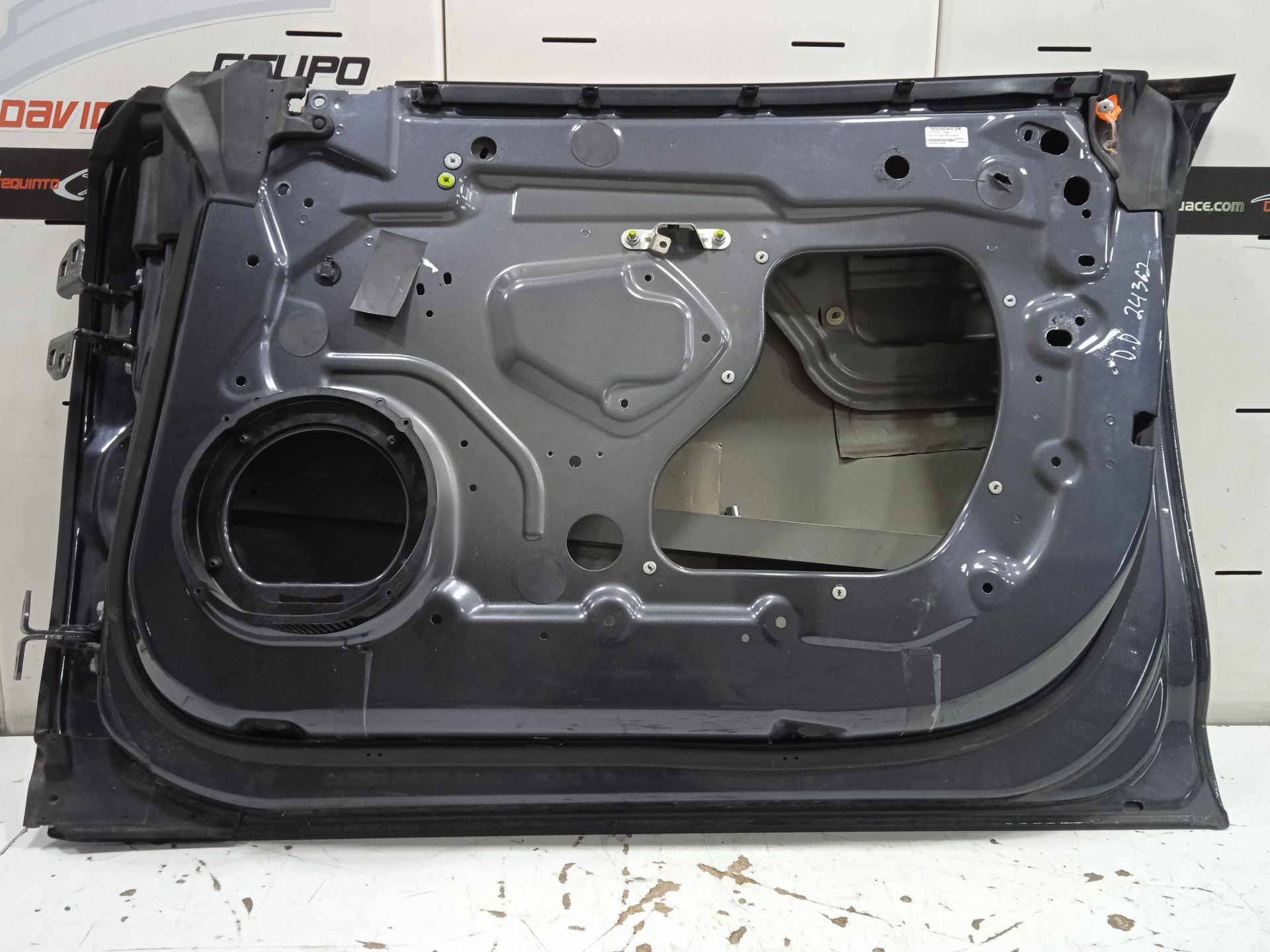 Puerta delantera derecha tesla model s basis