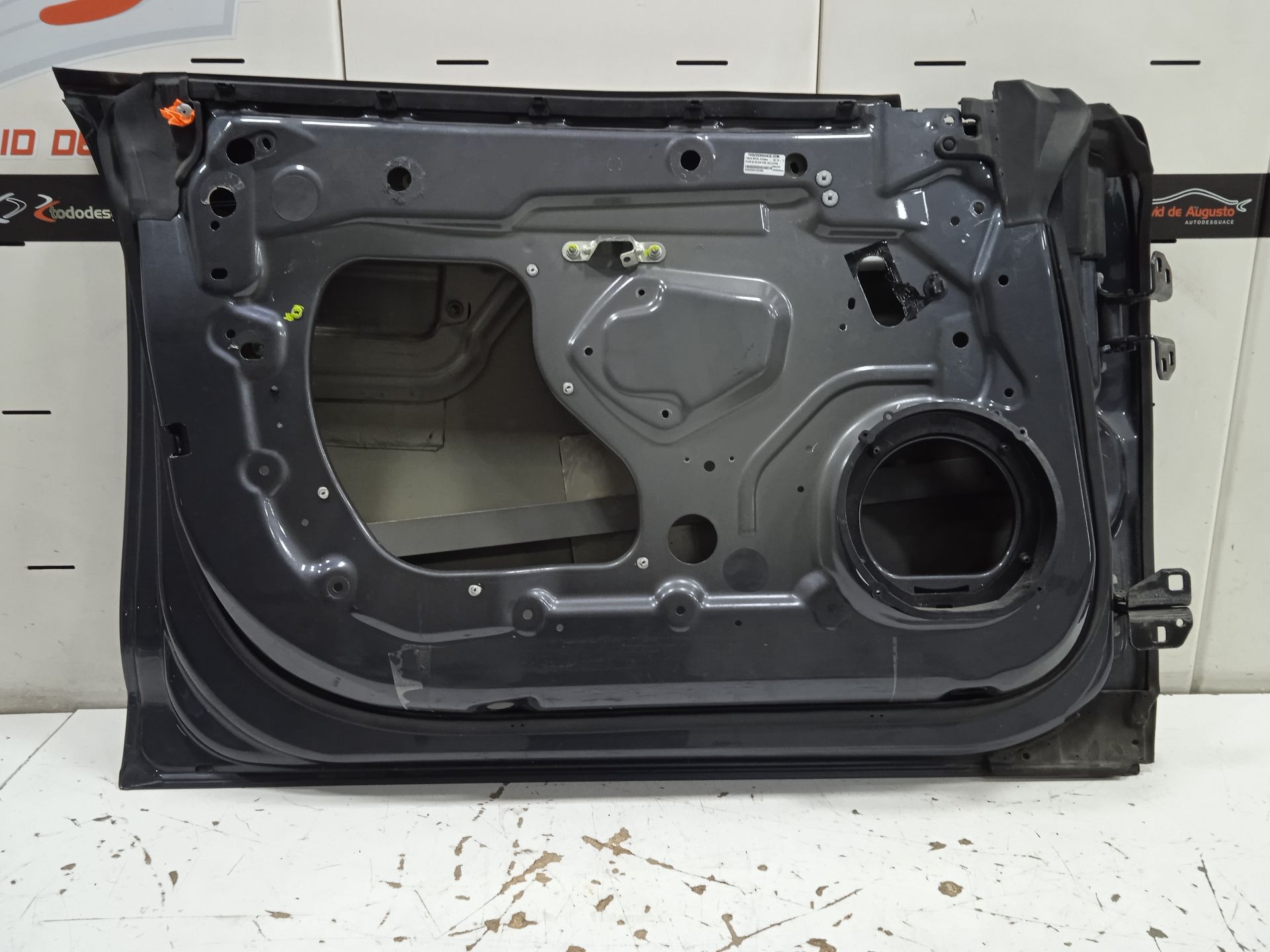 Puerta delantera izquierda tesla model s basis
