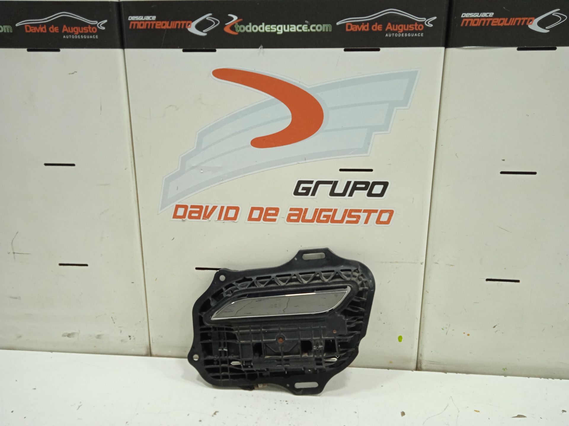 Maneta exterior trasera izquierda tesla model s basis